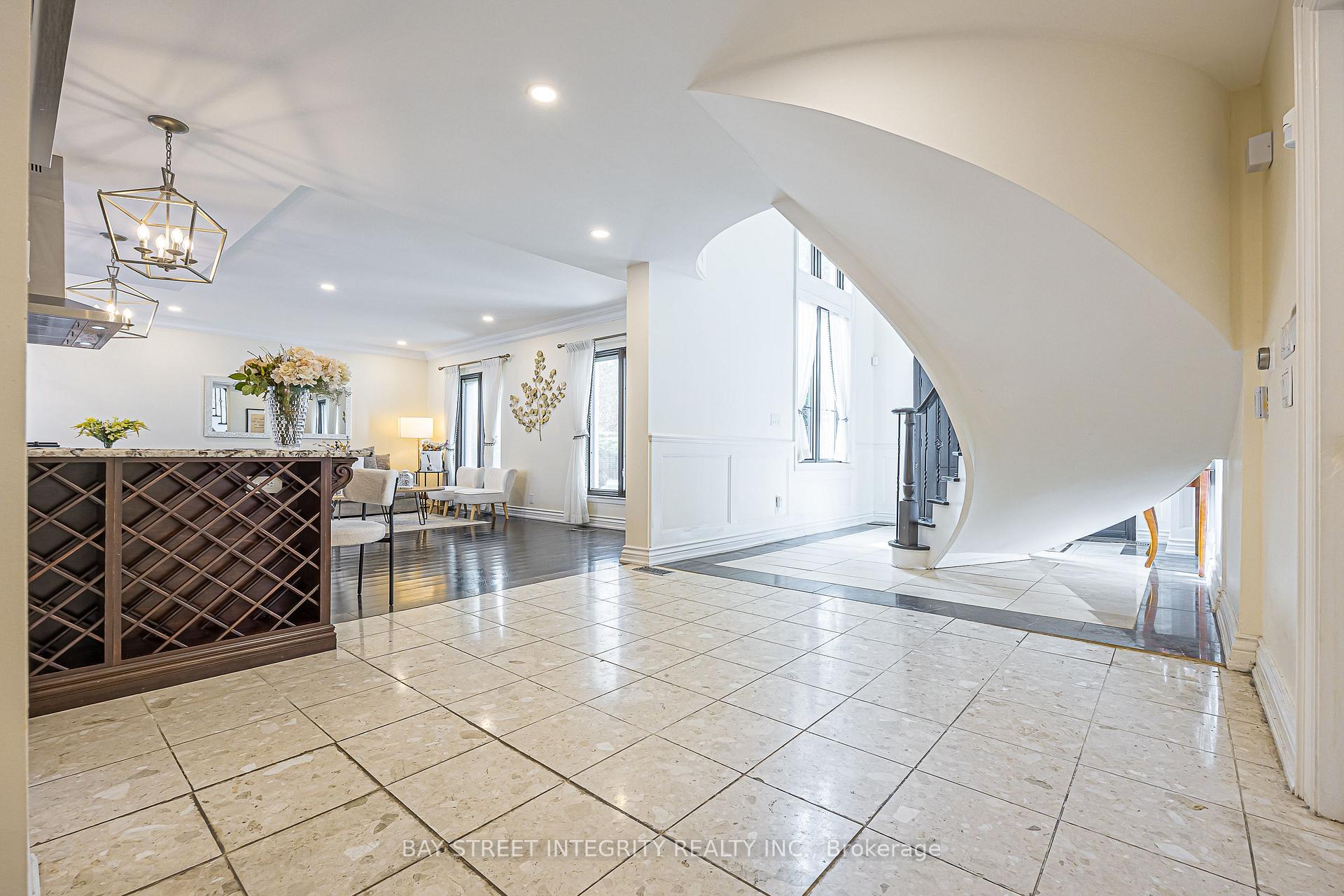 Photo 6 of 33 Deerford Road, North York, Don Valley Village — HOMEH