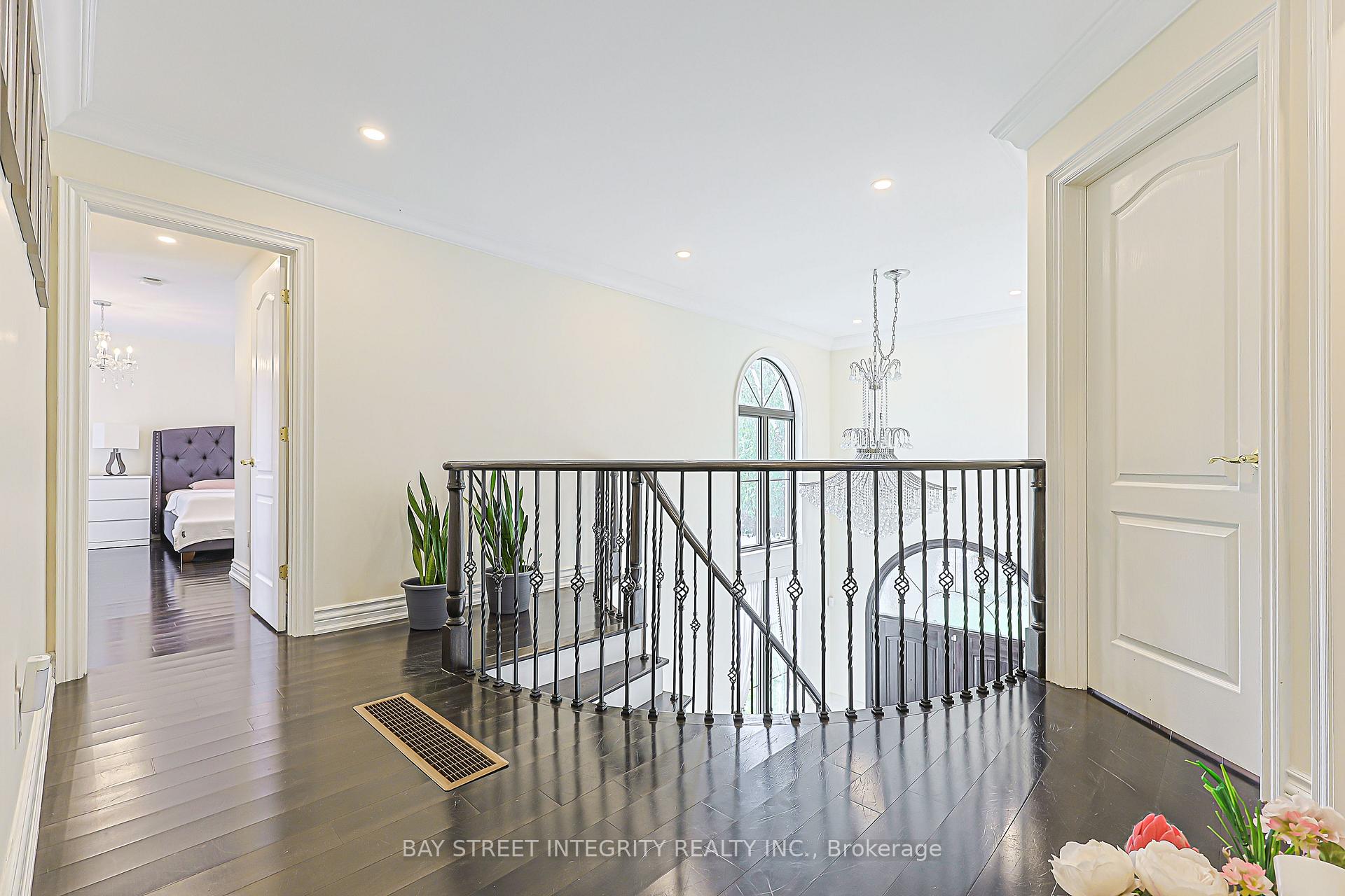Photo 15 of 33 Deerford Road, North York, Don Valley Village — HOMEH