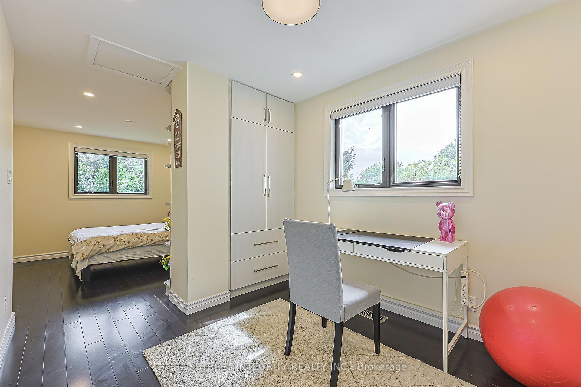 Photo 39 of 33 Deerford Road, North York, Don Valley Village — HOMEH