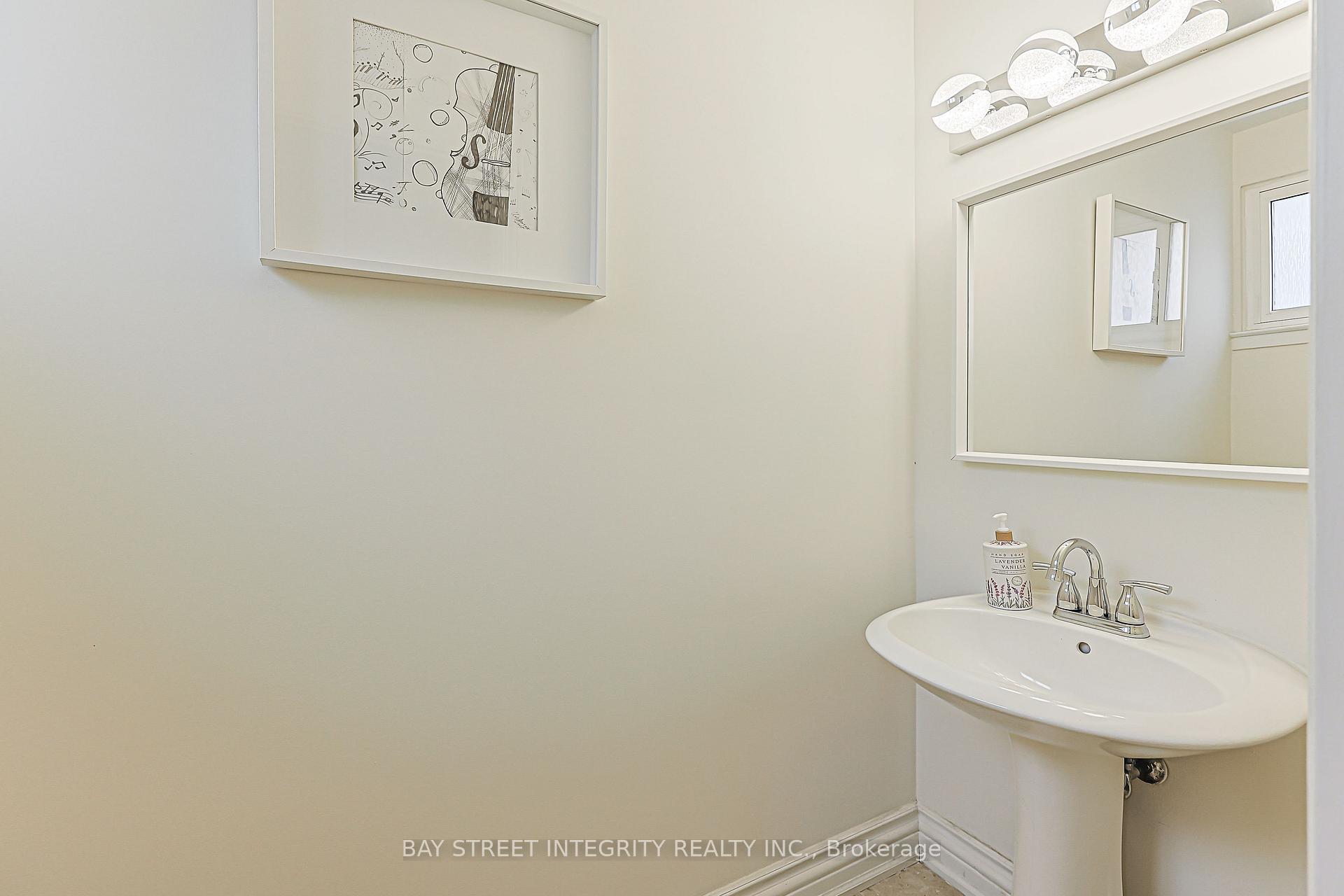 Photo 44 of 33 Deerford Road, North York, Don Valley Village — HOMEH