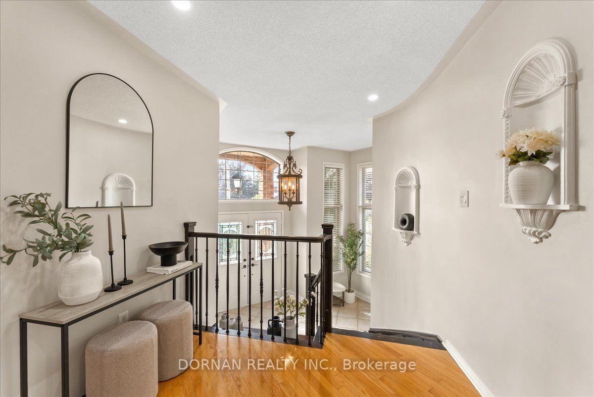 Photo 4 of 483 Ormond Drive, Oshawa, Samac — HOMEH