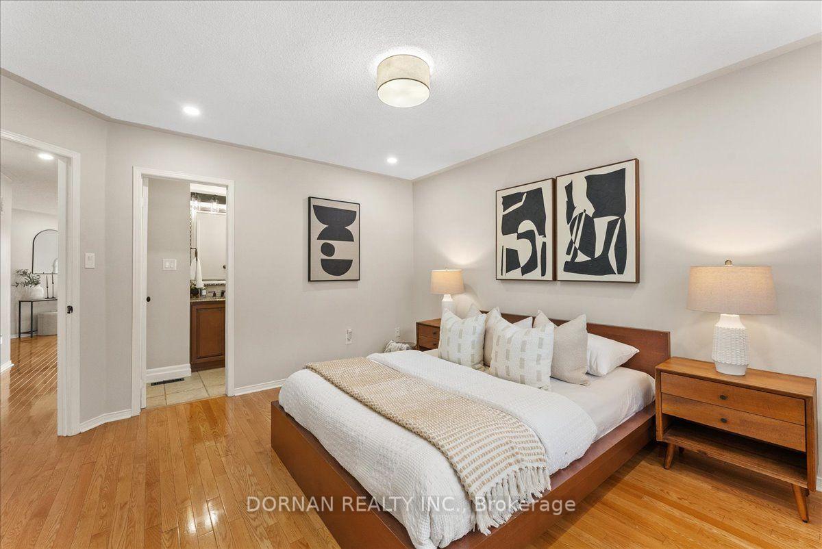 Photo 17 of 483 Ormond Drive, Oshawa, Samac — HOMEH
