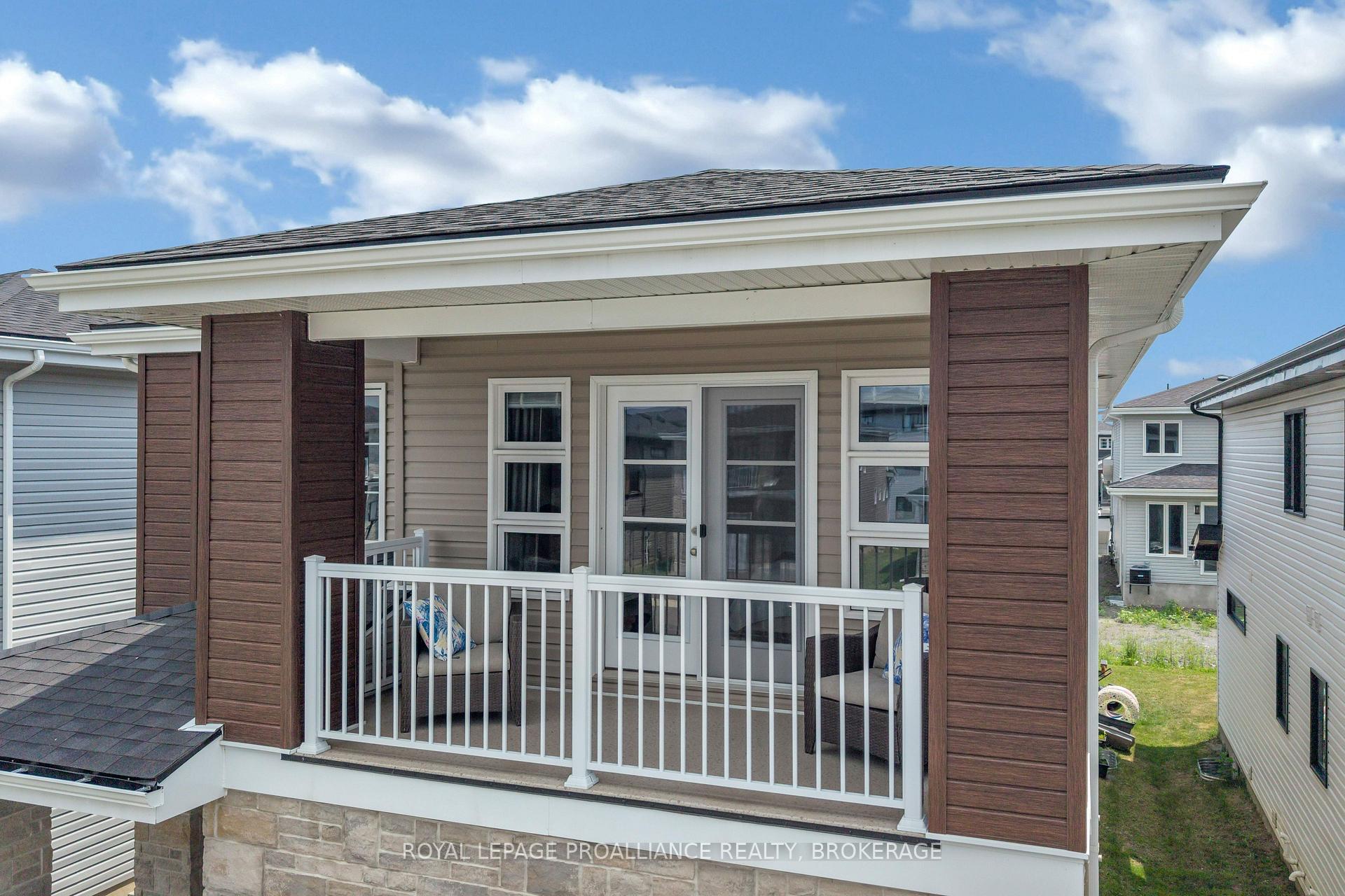 Photo 3 of 24 Walden Pond Drive, Loyalist, Amherstview — HOMEH