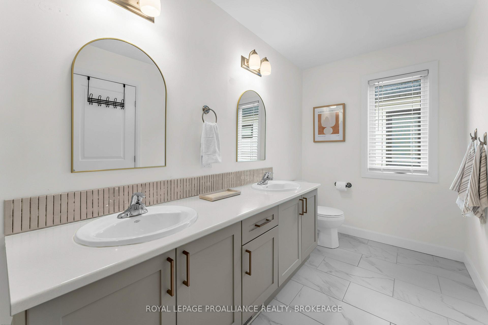 Photo 26 of 24 Walden Pond Drive, Loyalist, Amherstview — HOMEH