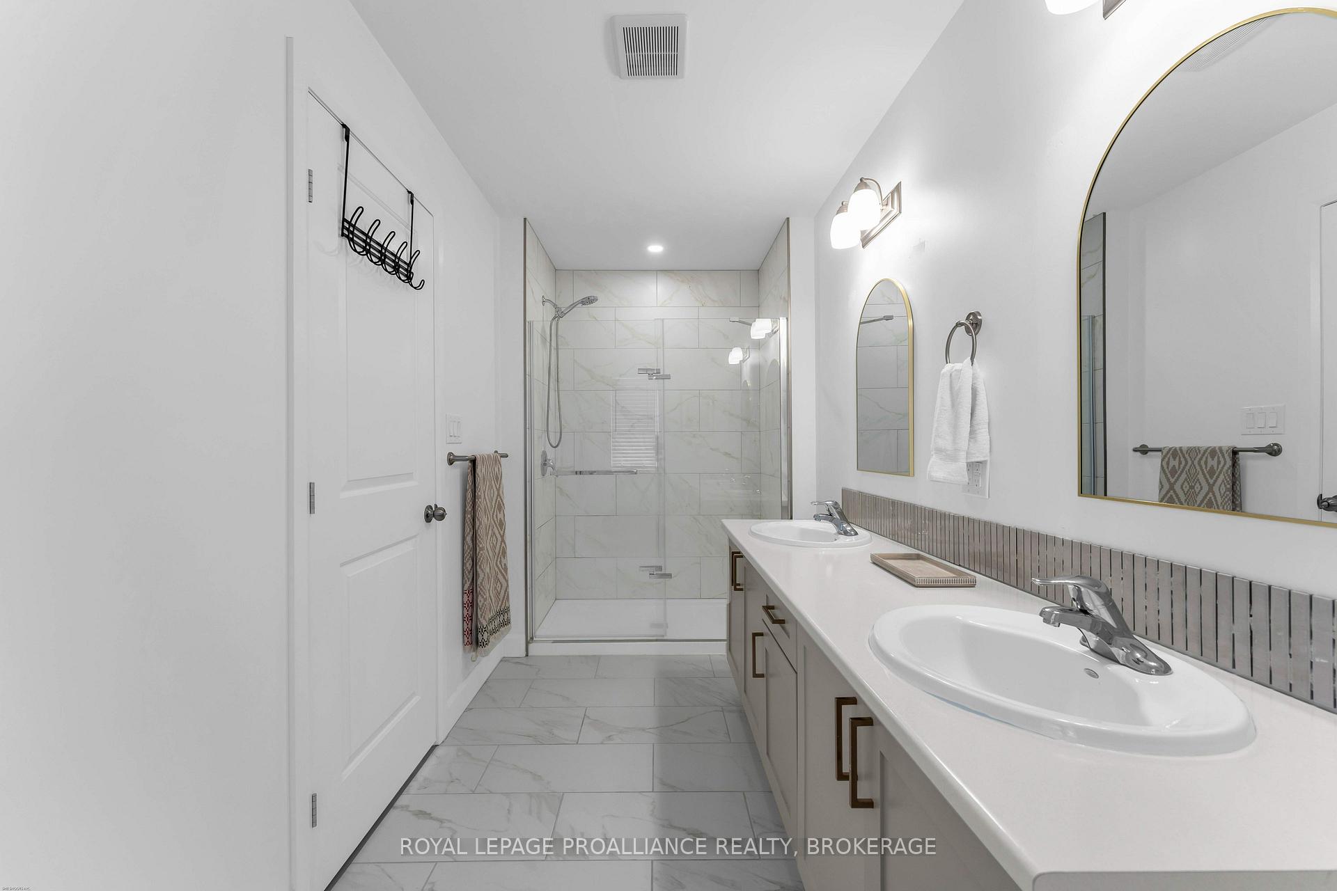 Photo 27 of 24 Walden Pond Drive, Loyalist, Amherstview — HOMEH