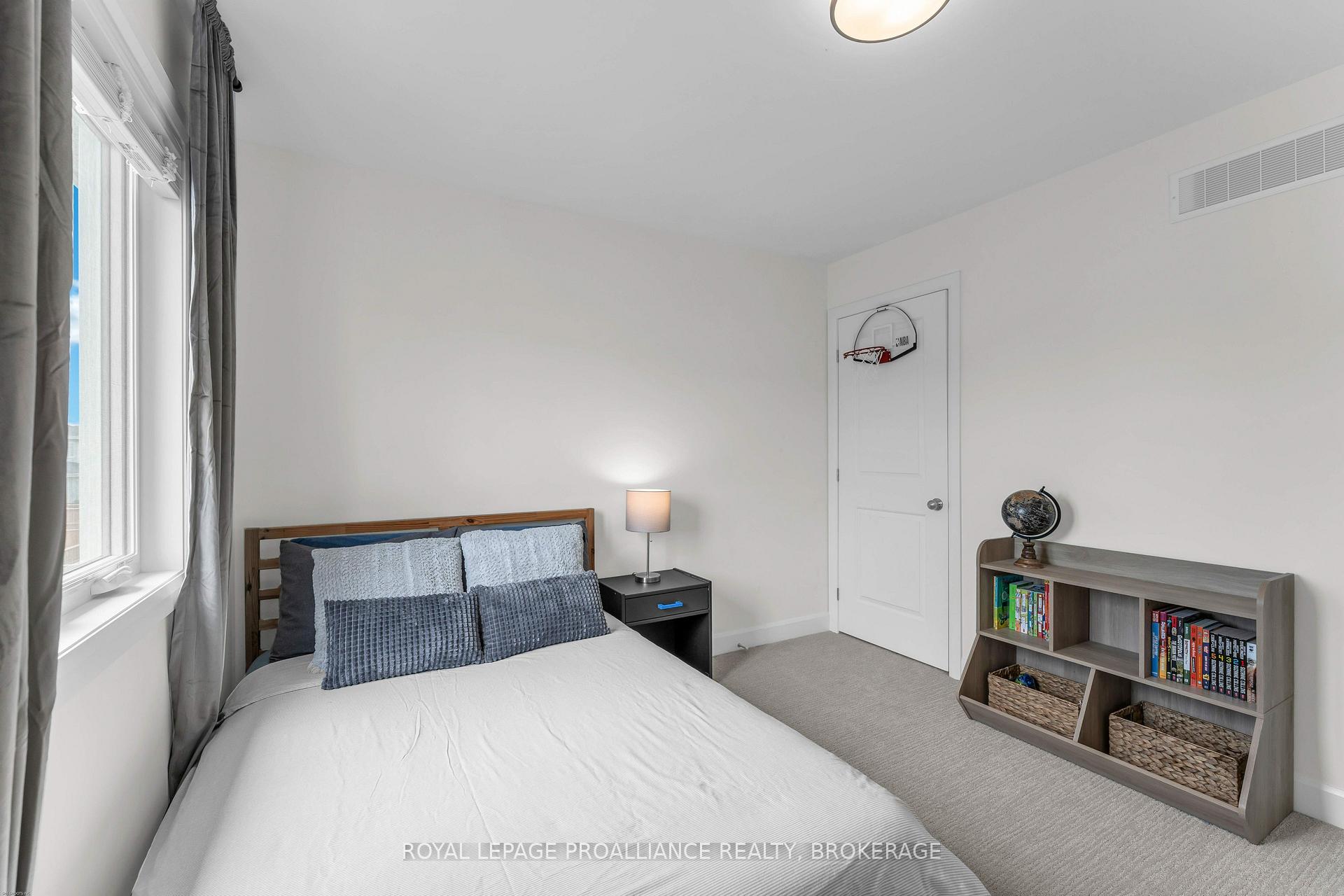 Photo 32 of 24 Walden Pond Drive, Loyalist, Amherstview — HOMEH