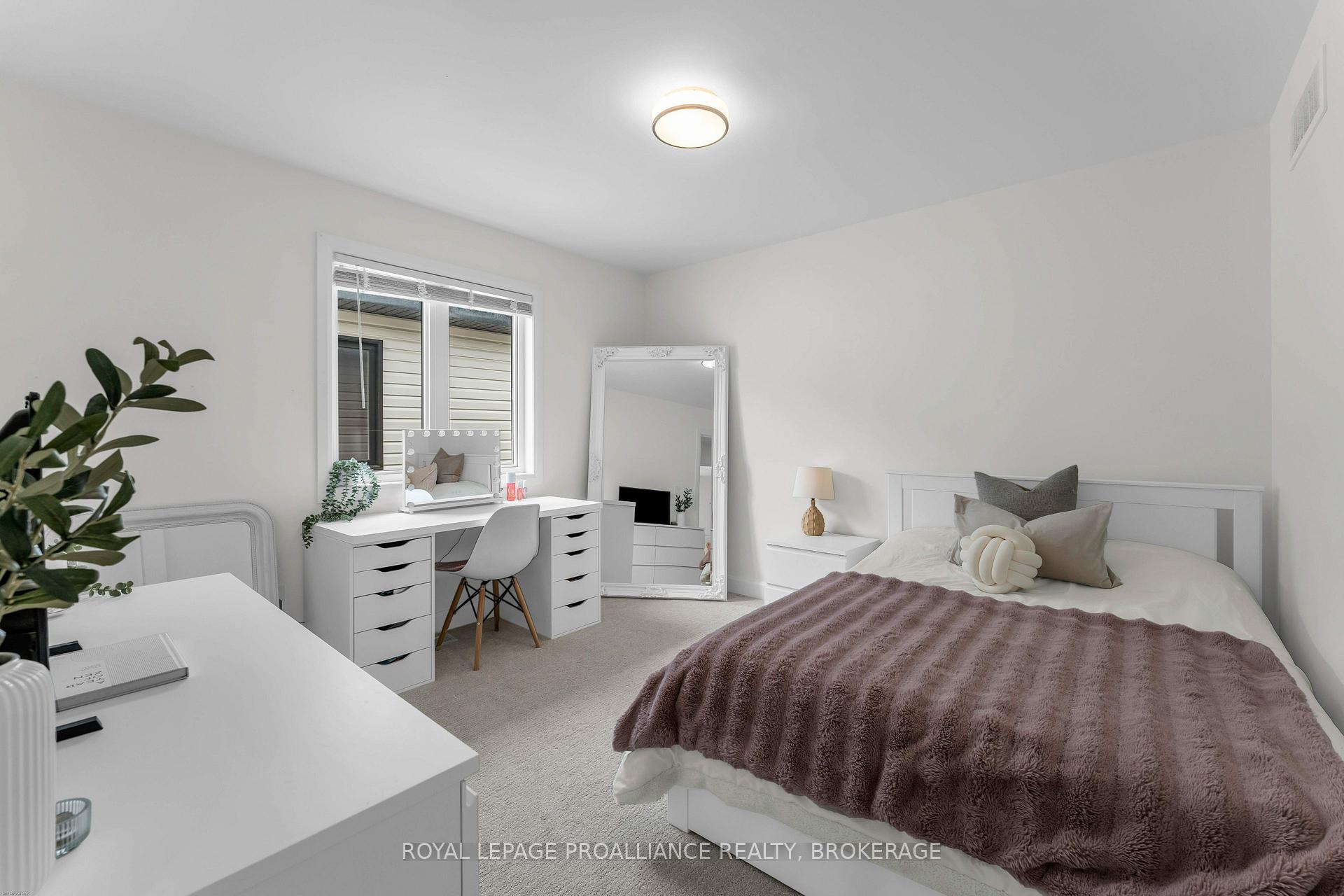 Photo 37 of 24 Walden Pond Drive, Loyalist, Amherstview — HOMEH