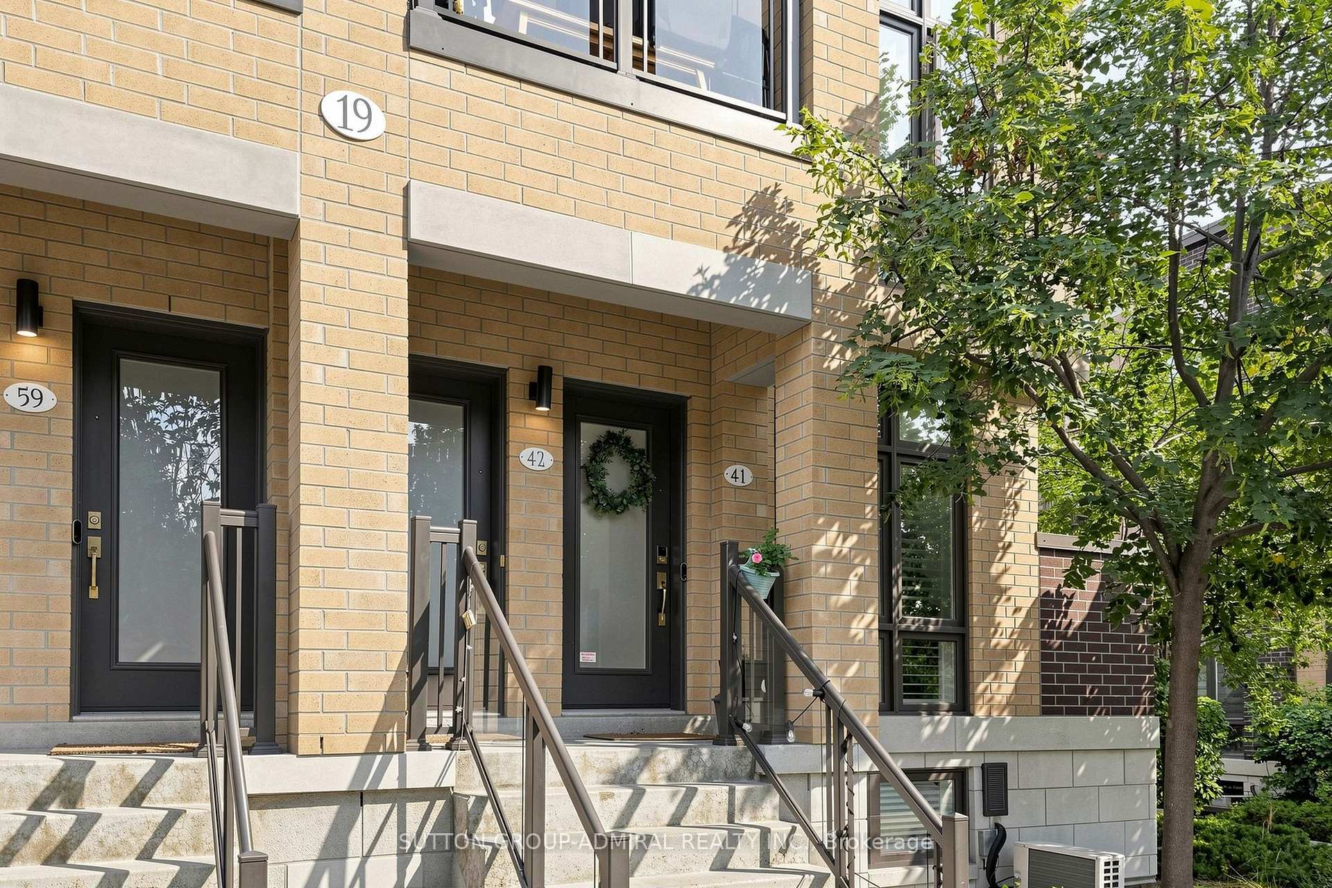 Photo 8 of Unit 41, 19 Eldora Avenue, North York, Newtonbrook West — HOMEH