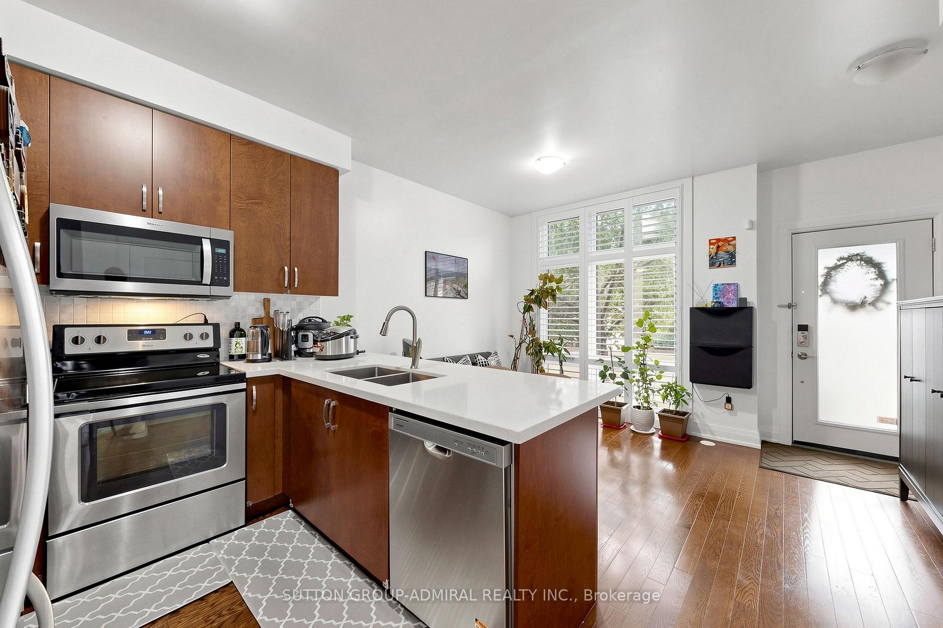 Photo 17 of Unit 41, 19 Eldora Avenue, North York, Newtonbrook West — HOMEH