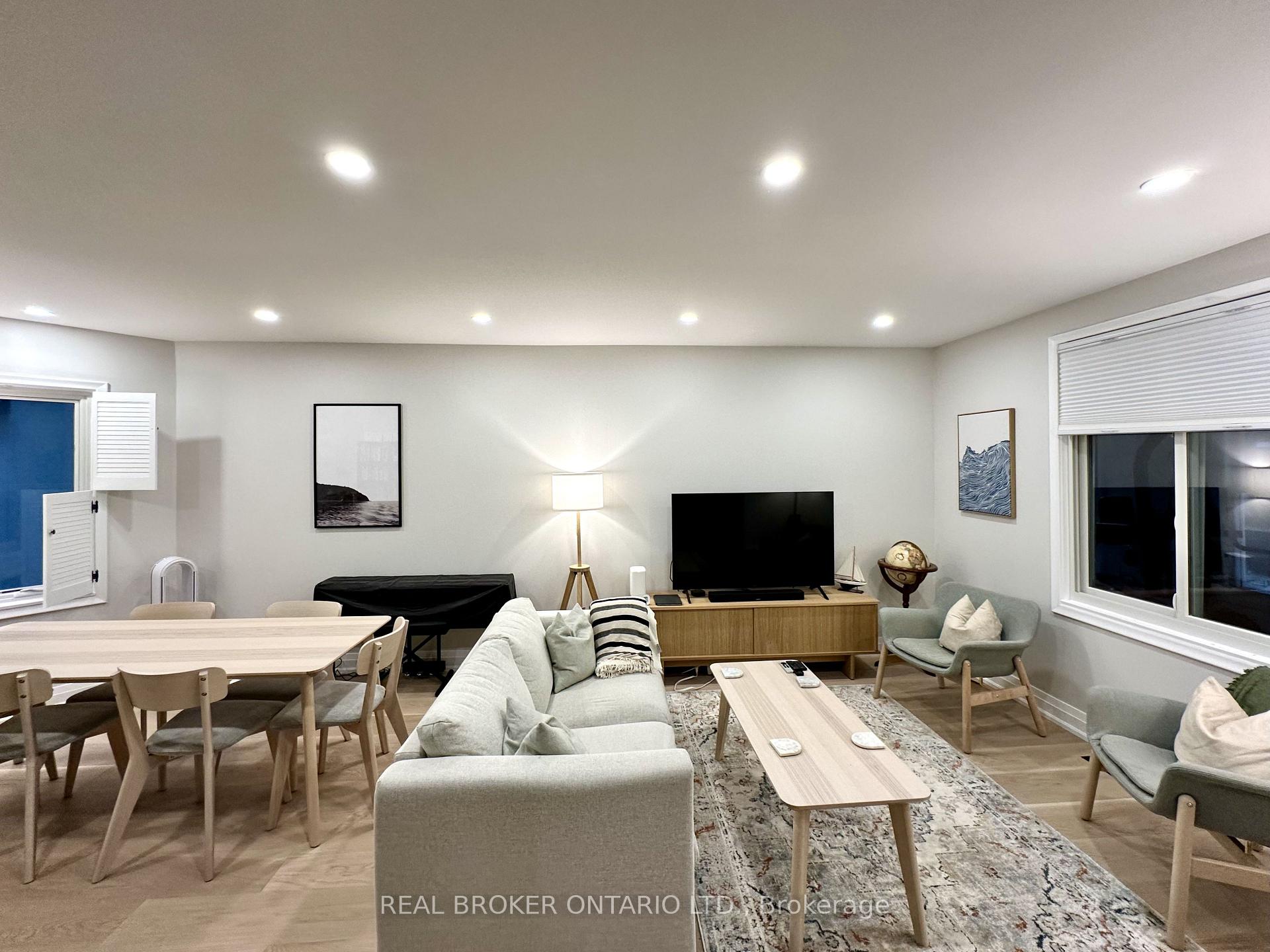 Photo 6 of 149 Wheeler Avenue, Toronto, The Beaches — HOMEH