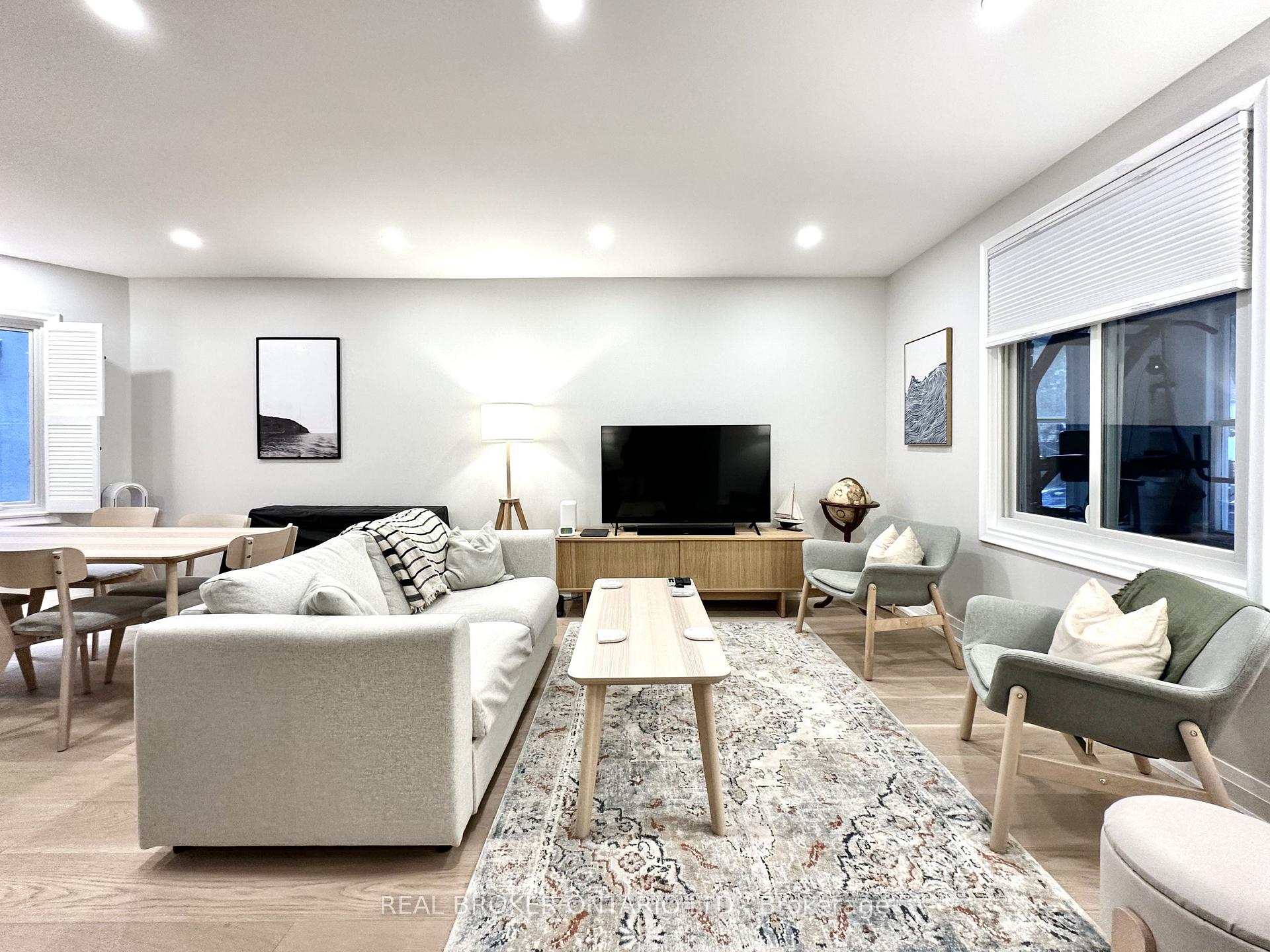 Photo 7 of 149 Wheeler Avenue, Toronto, The Beaches — HOMEH