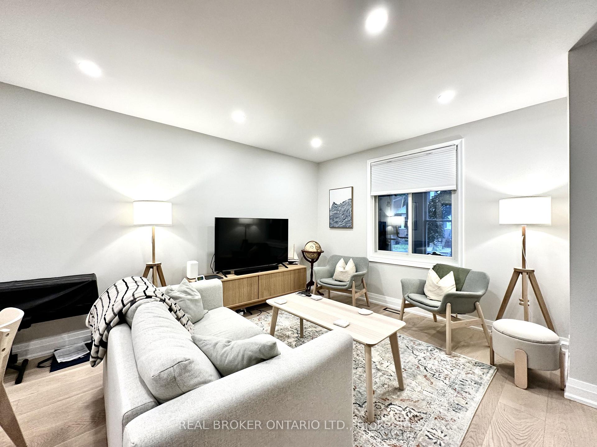 Photo 8 of 149 Wheeler Avenue, Toronto, The Beaches — HOMEH