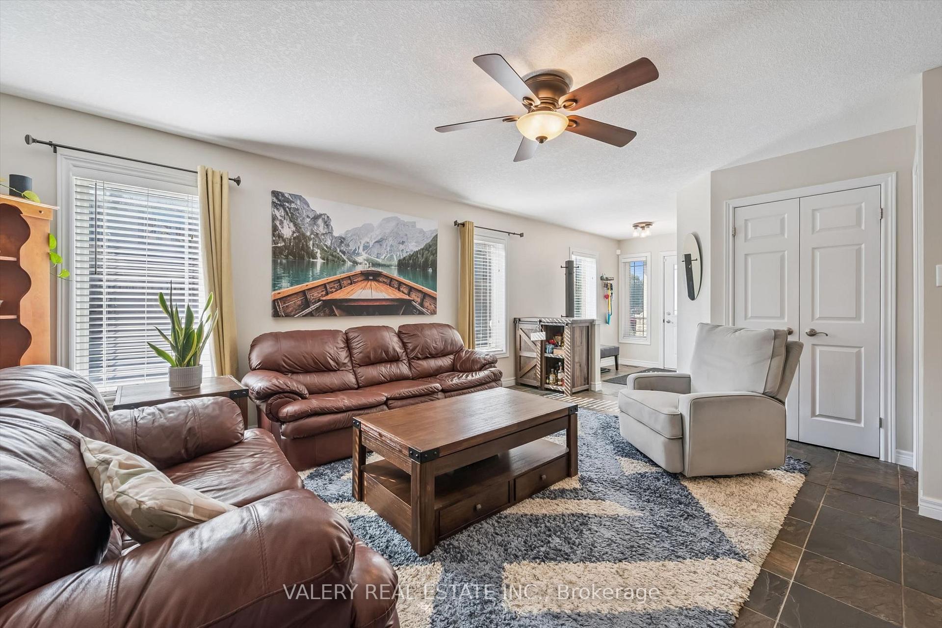 Photo 9 of Unit 26, 355 MacAlister Boulevard, Guelph, Kortright East — HOMEH