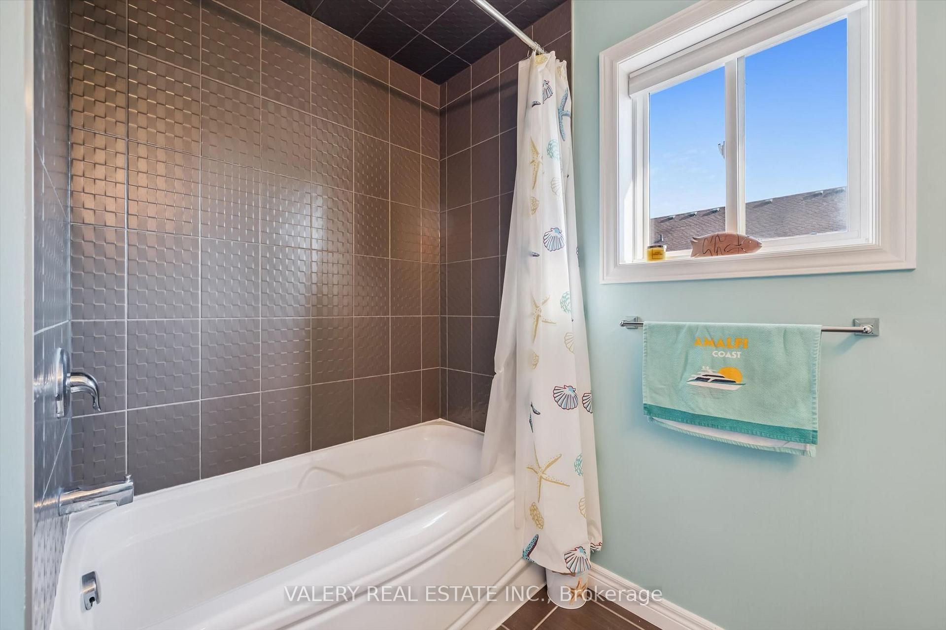 Photo 20 of Unit 26, 355 MacAlister Boulevard, Guelph, Kortright East — HOMEH