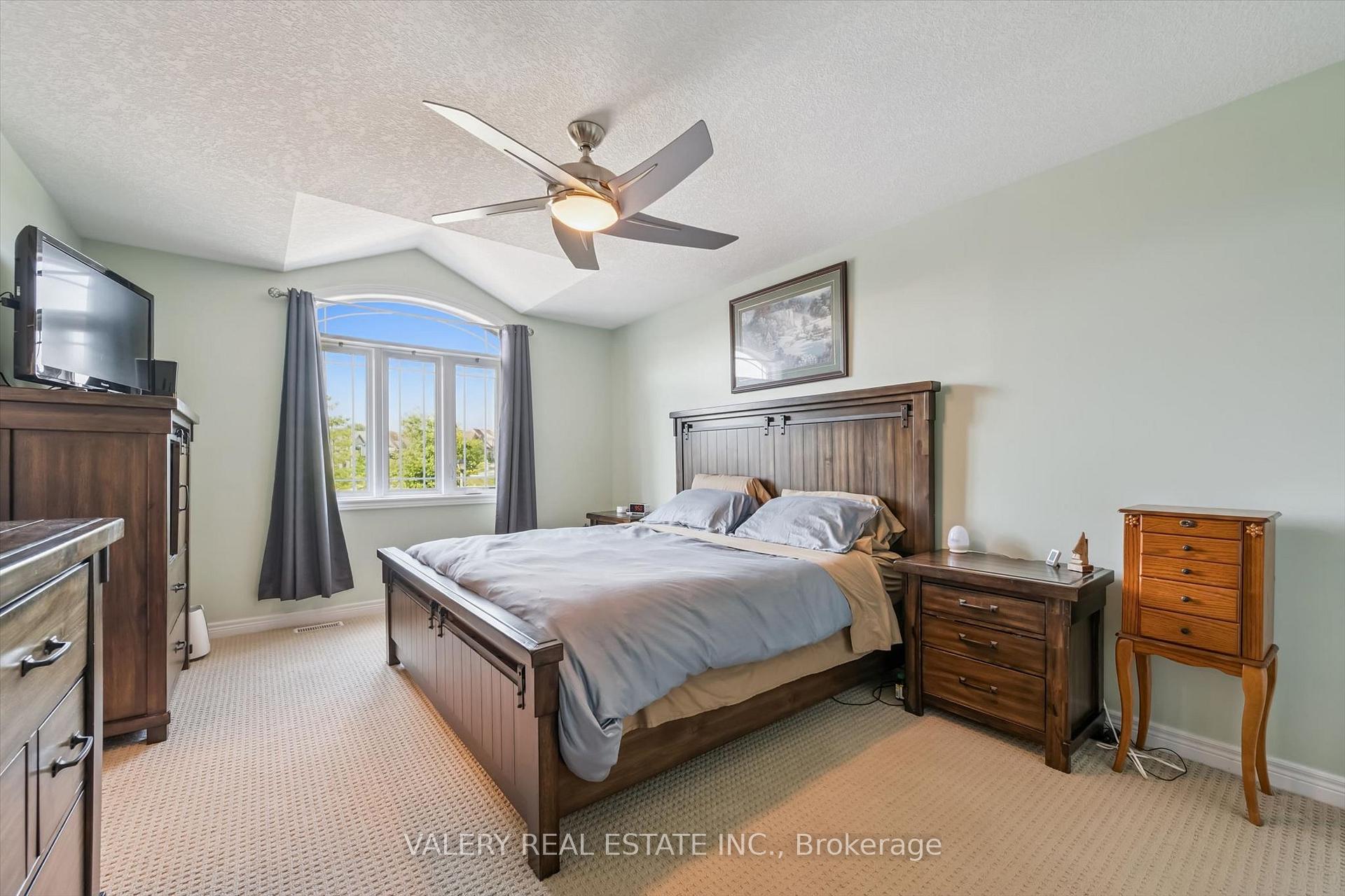 Photo 21 of Unit 26, 355 MacAlister Boulevard, Guelph, Kortright East — HOMEH