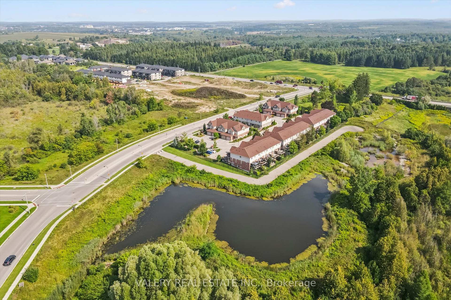Photo 34 of Unit 26, 355 MacAlister Boulevard, Guelph, Kortright East — HOMEH