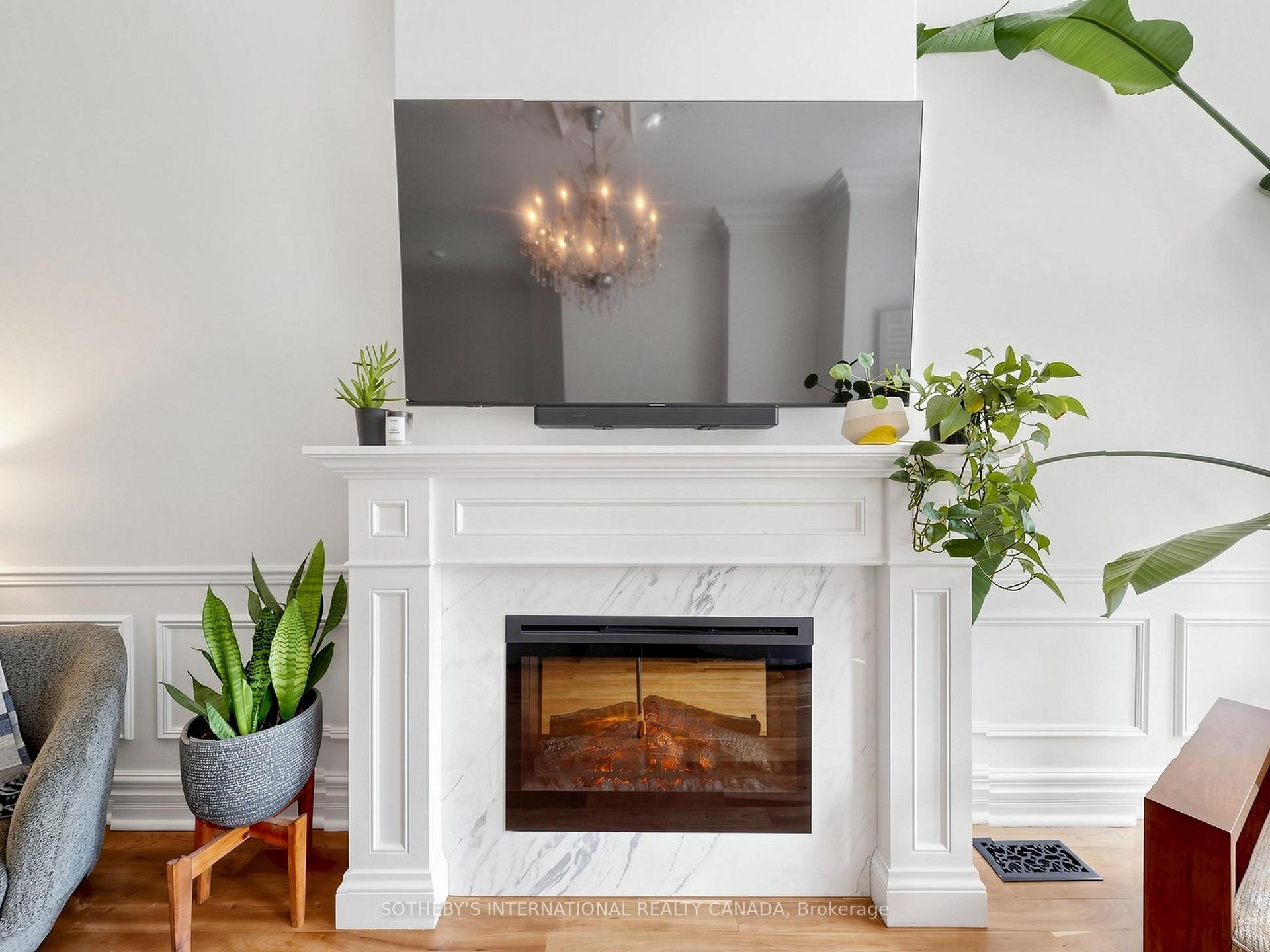 Photo 12 of 328 Wellesley Street E, Toronto, Cabbagetown-South St. James Town — HOMEH