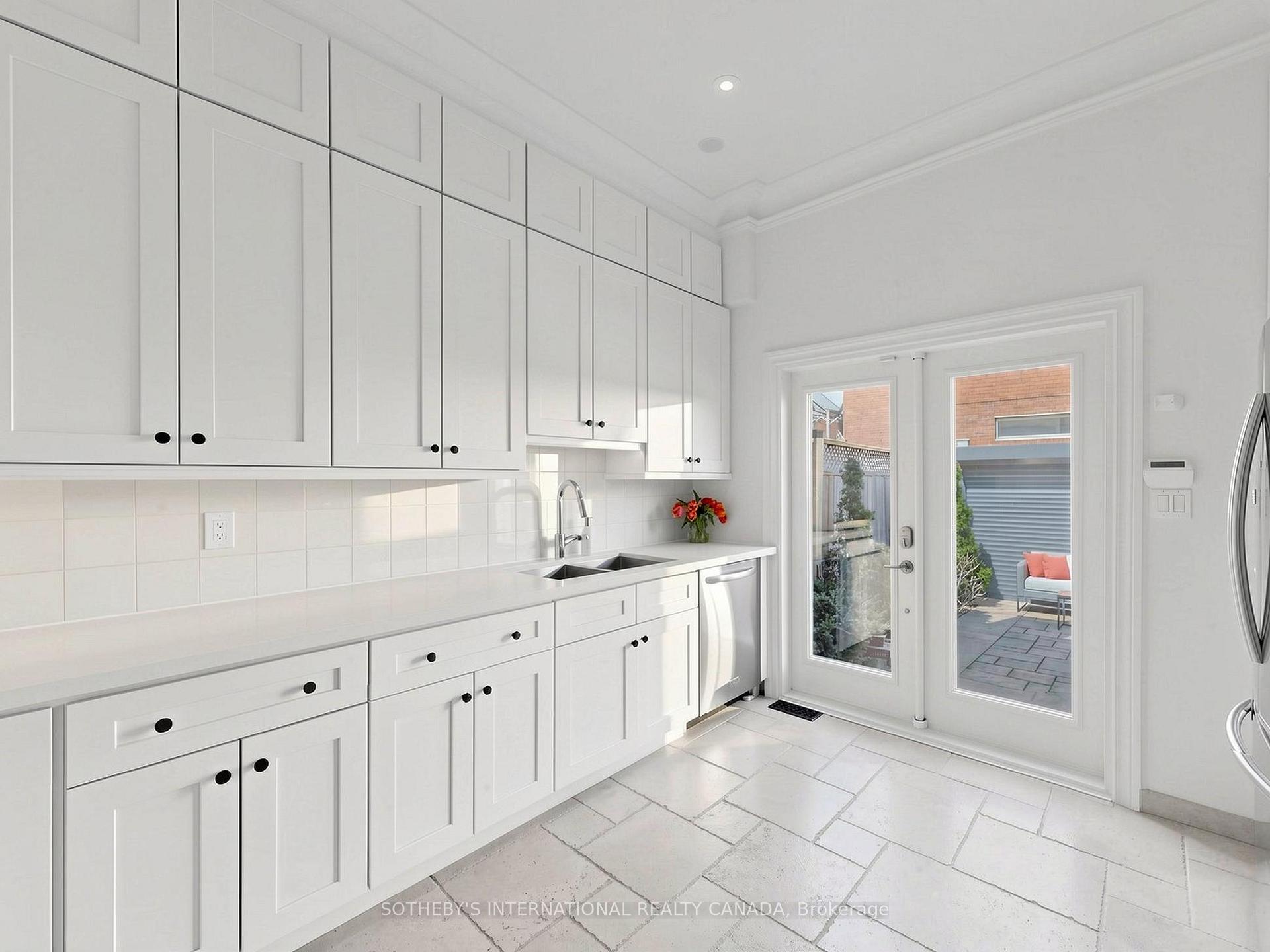 Photo 18 of 328 Wellesley Street E, Toronto, Cabbagetown-South St. James Town — HOMEH