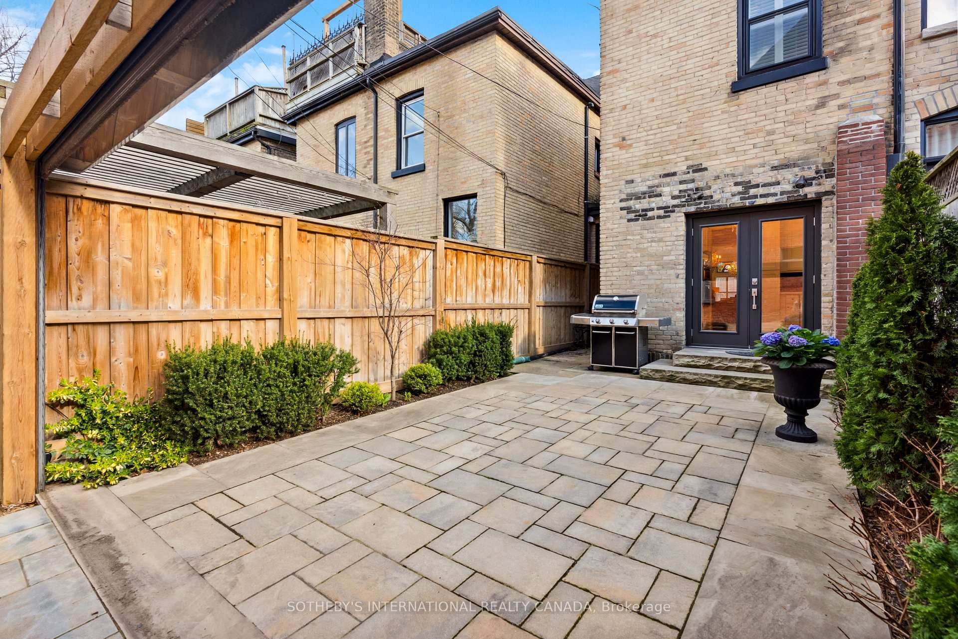 Photo 51 of 328 Wellesley Street E, Toronto, Cabbagetown-South St. James Town — HOMEH