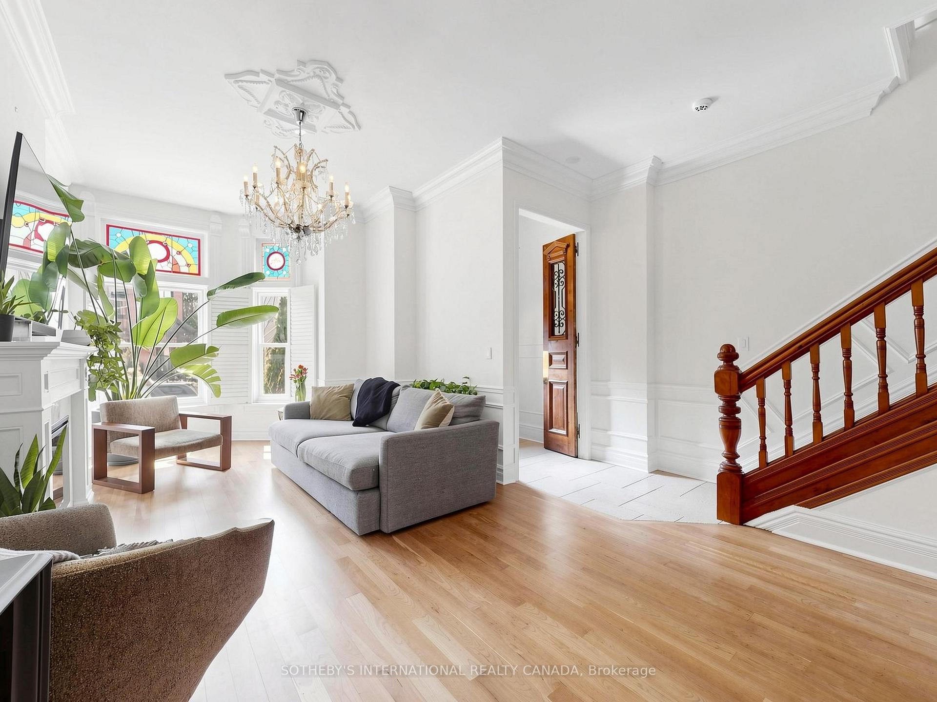 Photo 11 of 328 Wellesley Street E, Toronto, Cabbagetown-South St. James Town — HOMEH