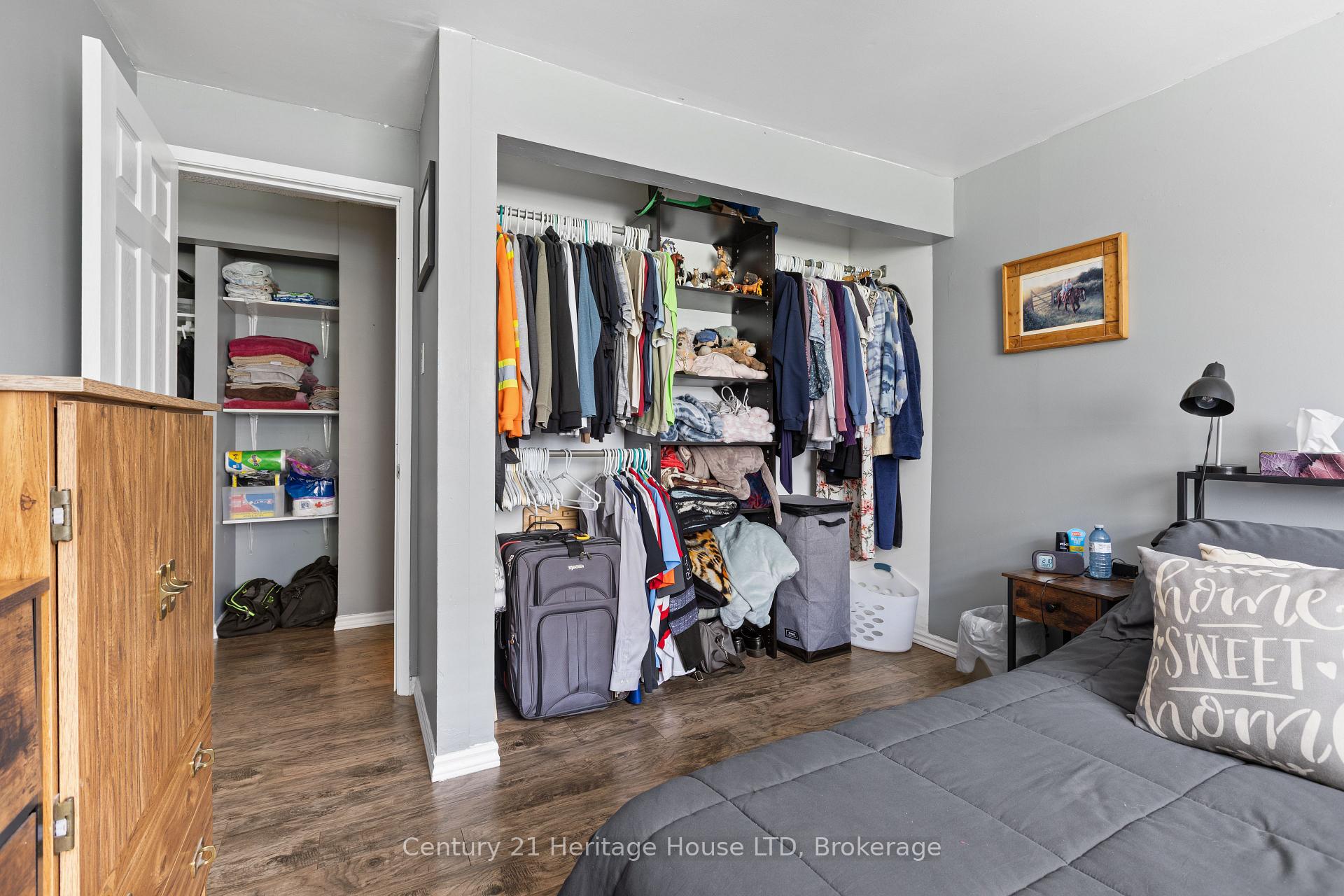 Photo 22 of 242 Oakdale Avenue, St. Catharines, Oakdale — HOMEH