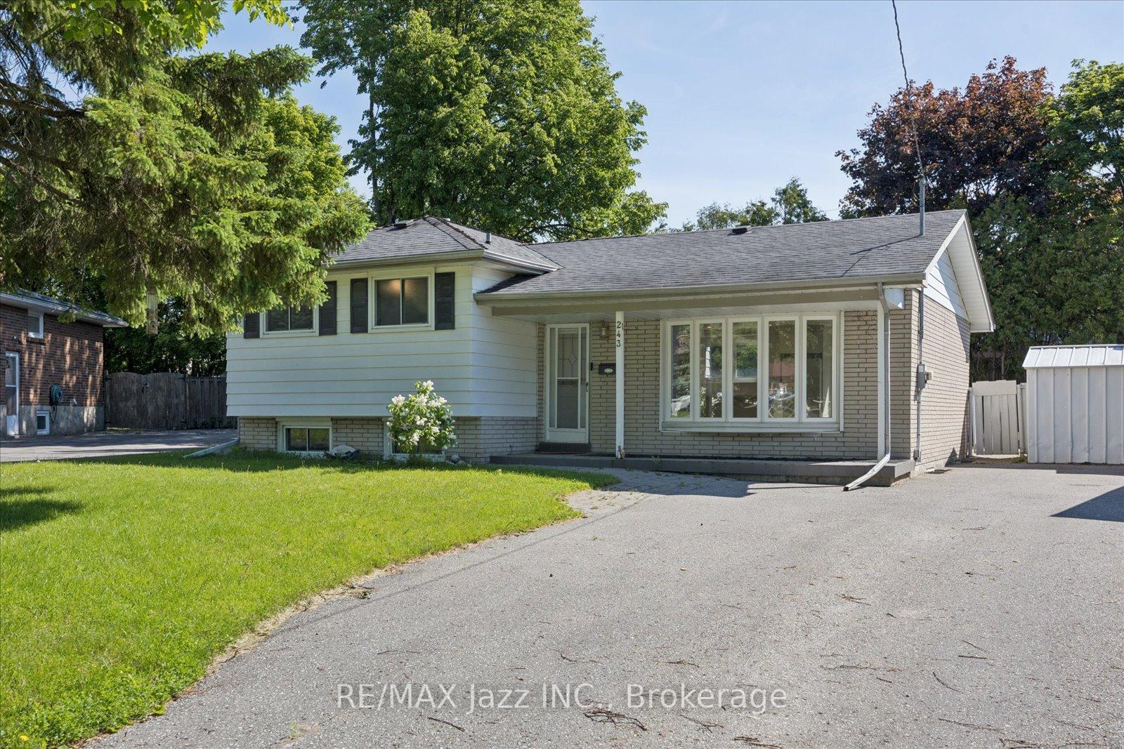 Photo 1 of 243 Acadia Drive, Oshawa, Eastdale — HOMEH