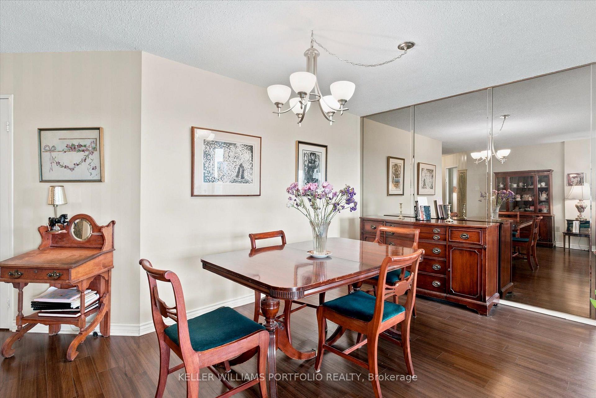 Photo 23 of Unit 515, 7601 Bathurst Street, Vaughan, Crestwood-Springfarm-Yorkhill — HOMEH