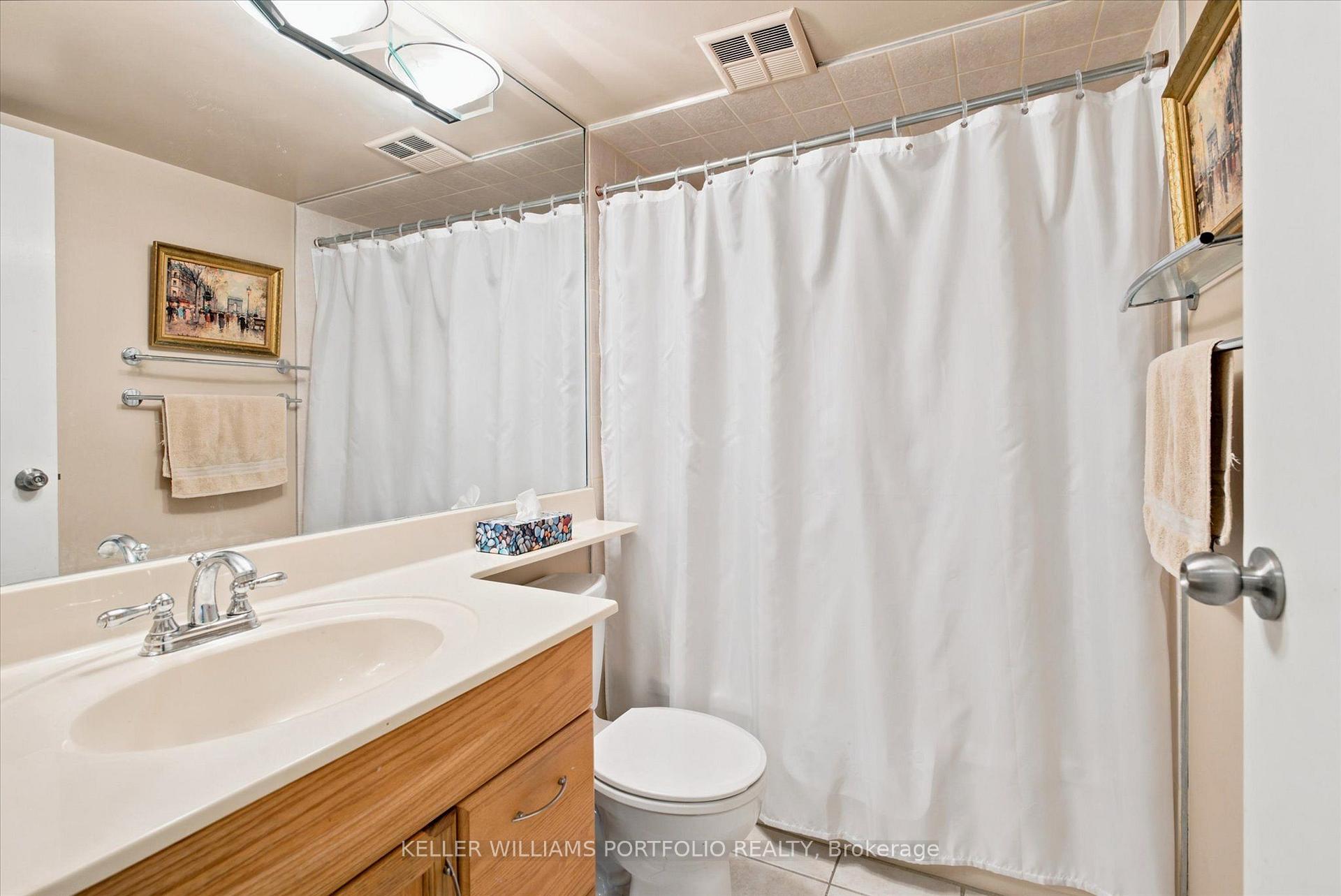 Photo 32 of Unit 515, 7601 Bathurst Street, Vaughan, Crestwood-Springfarm-Yorkhill — HOMEH