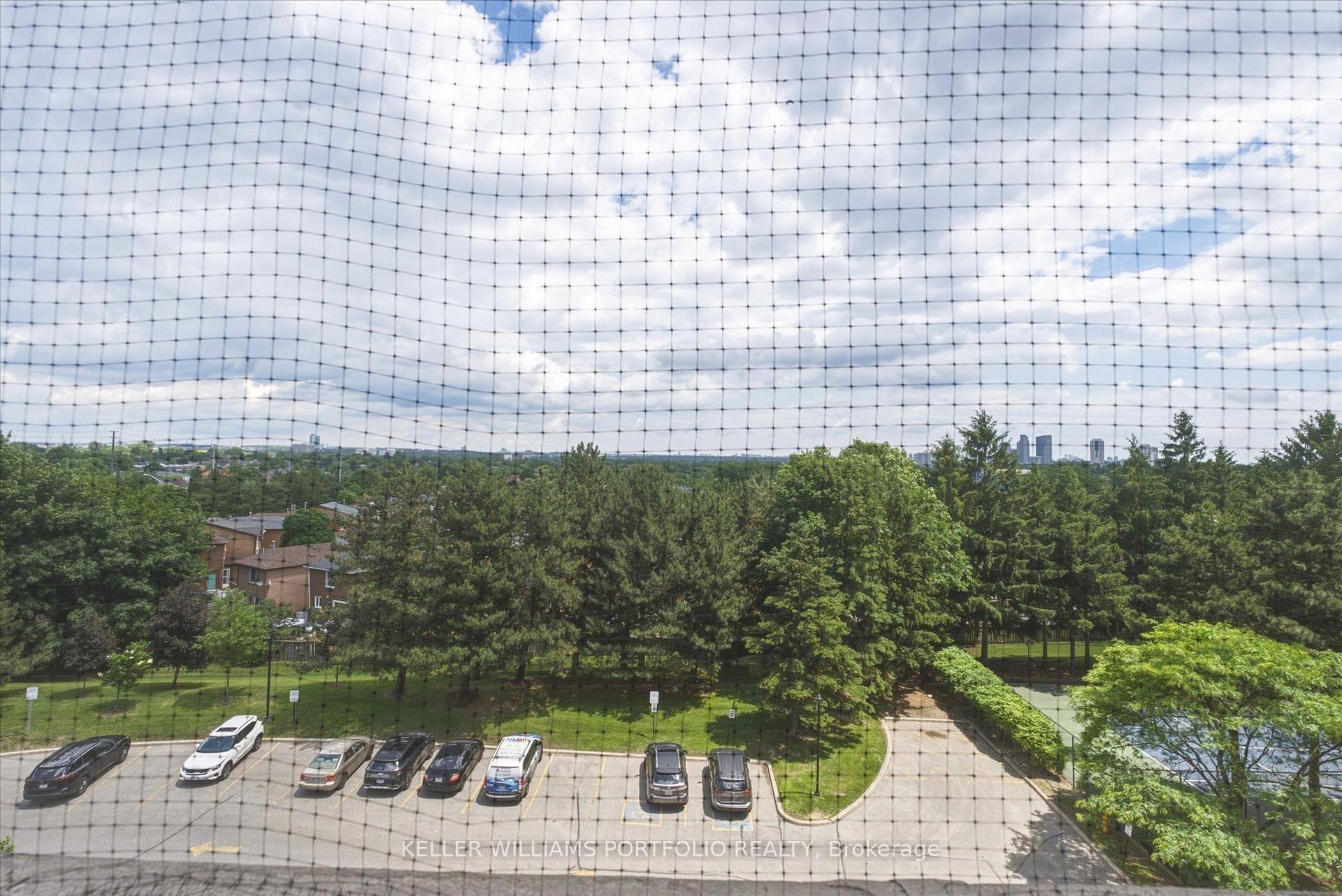 Photo 40 of Unit 515, 7601 Bathurst Street, Vaughan, Crestwood-Springfarm-Yorkhill — HOMEH