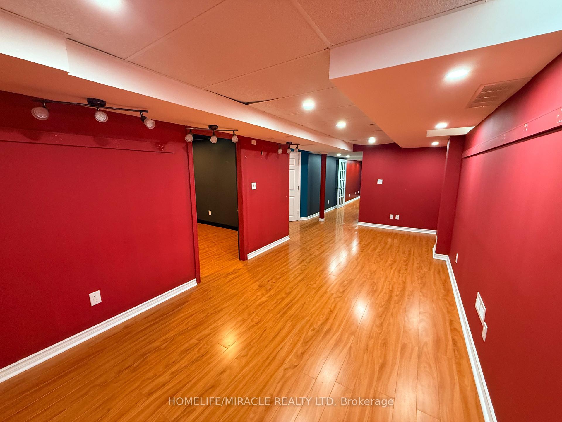 Photo 29 of 37 Rachett Road, Markham, Greensborough — HOMEH