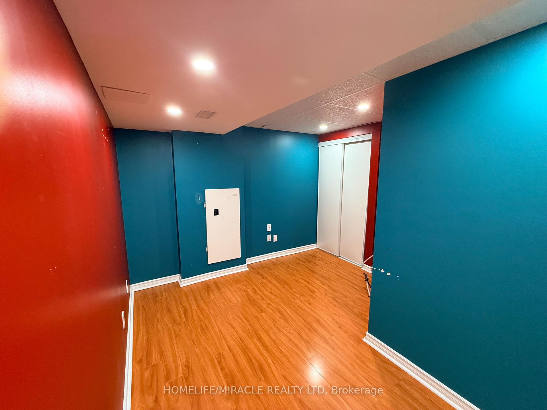 Photo 32 of 37 Rachett Road, Markham, Greensborough — HOMEH