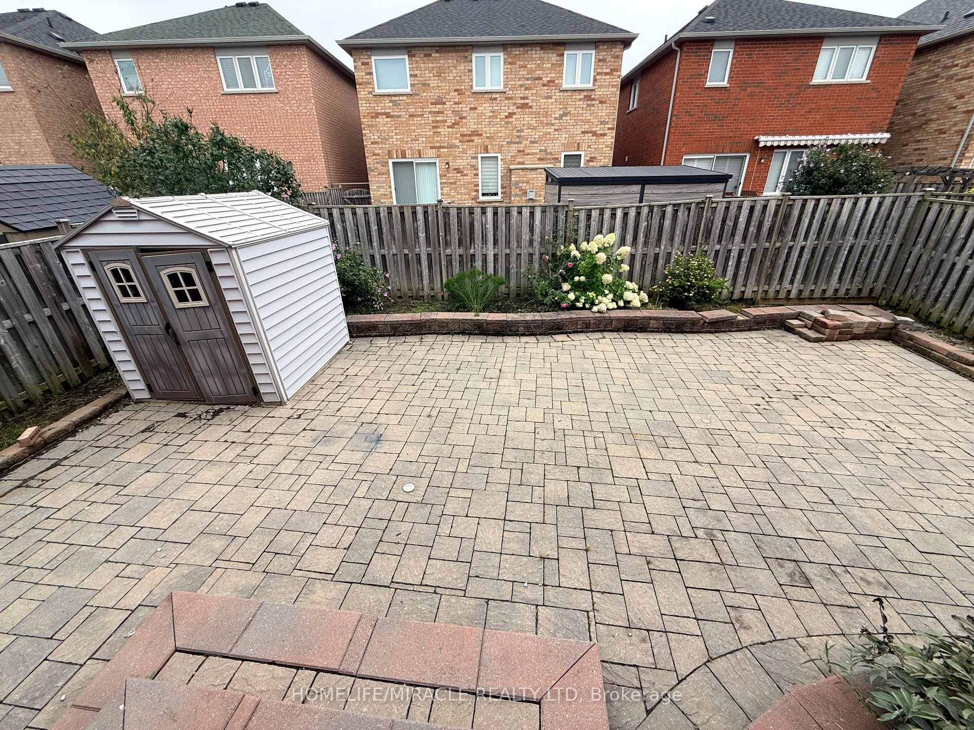 Photo 33 of 37 Rachett Road, Markham, Greensborough — HOMEH