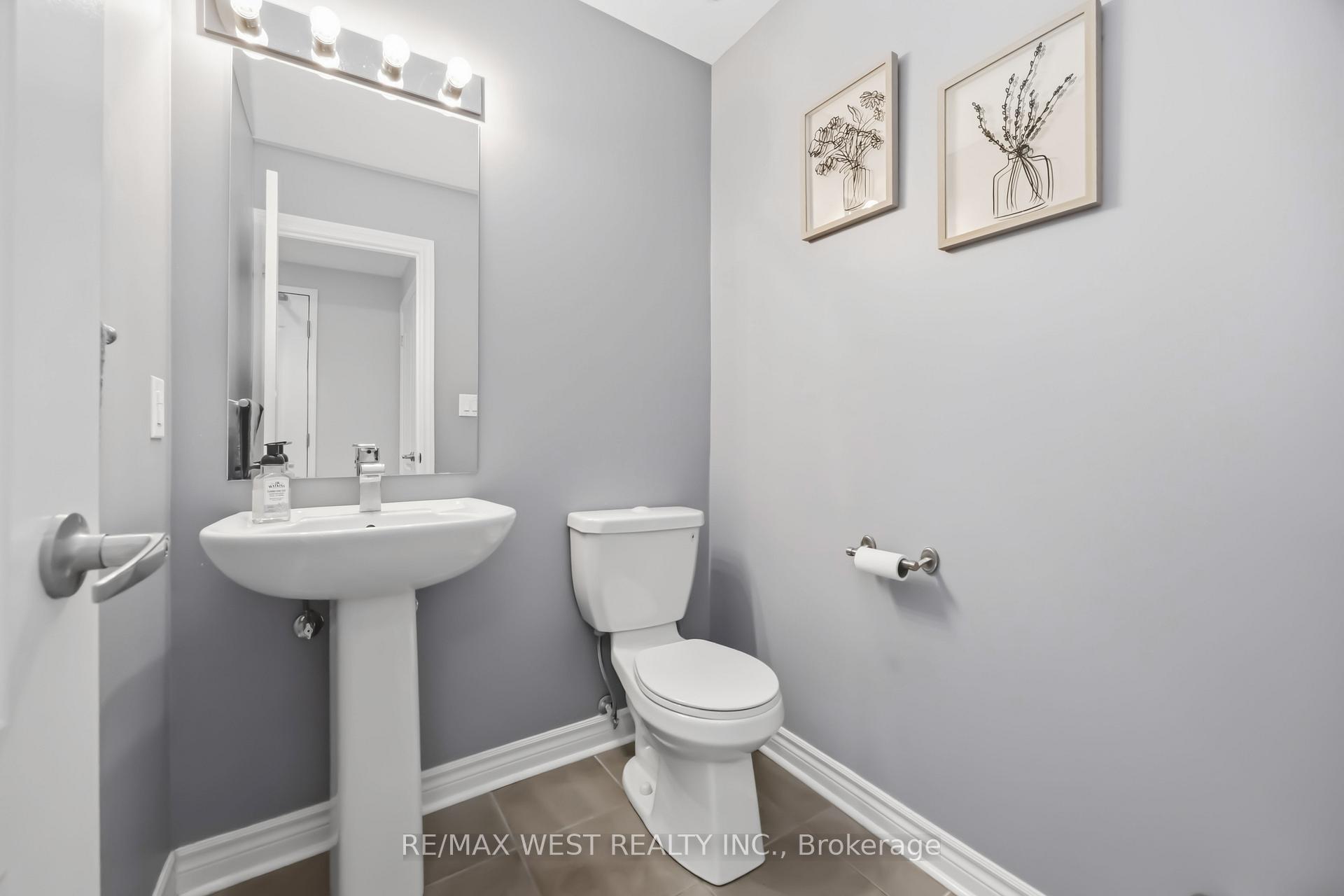 Photo 19 of Unit 32, 3905 Major MacKenzie Drive, Vaughan, Vellore Village — HOMEH
