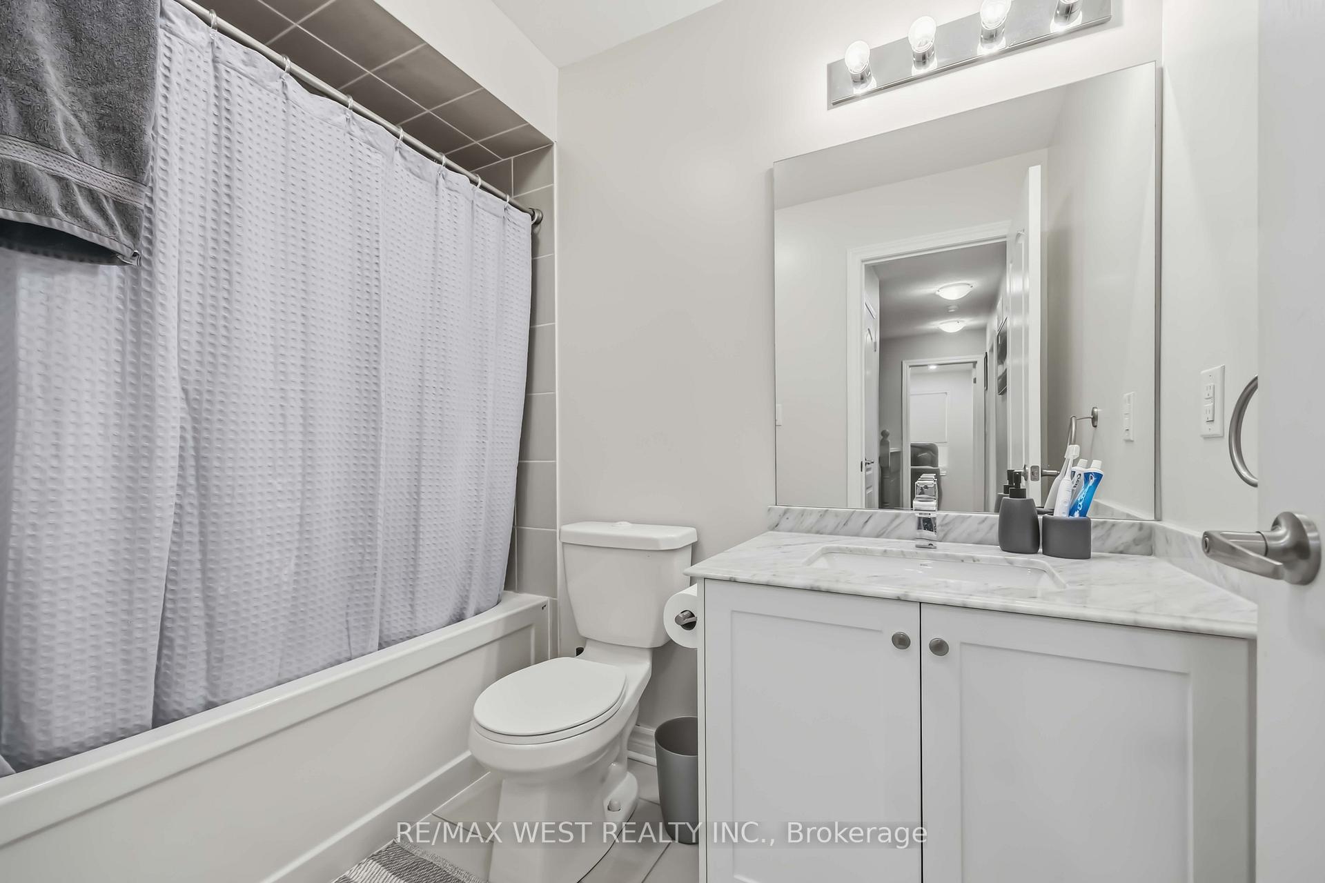 Photo 28 of Unit 32, 3905 Major MacKenzie Drive, Vaughan, Vellore Village — HOMEH