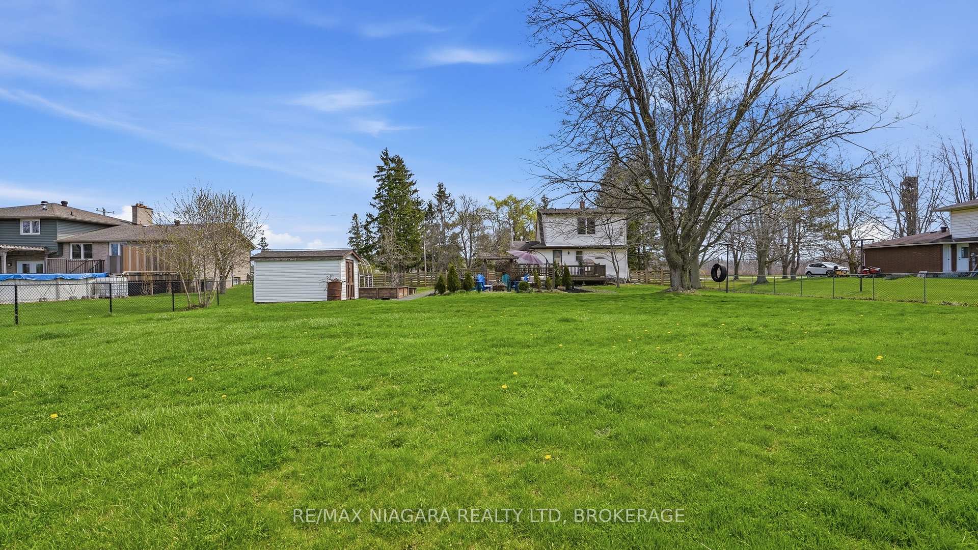 Photo 35 of 106 Colborne Street, Welland, Broadway — HOMEH