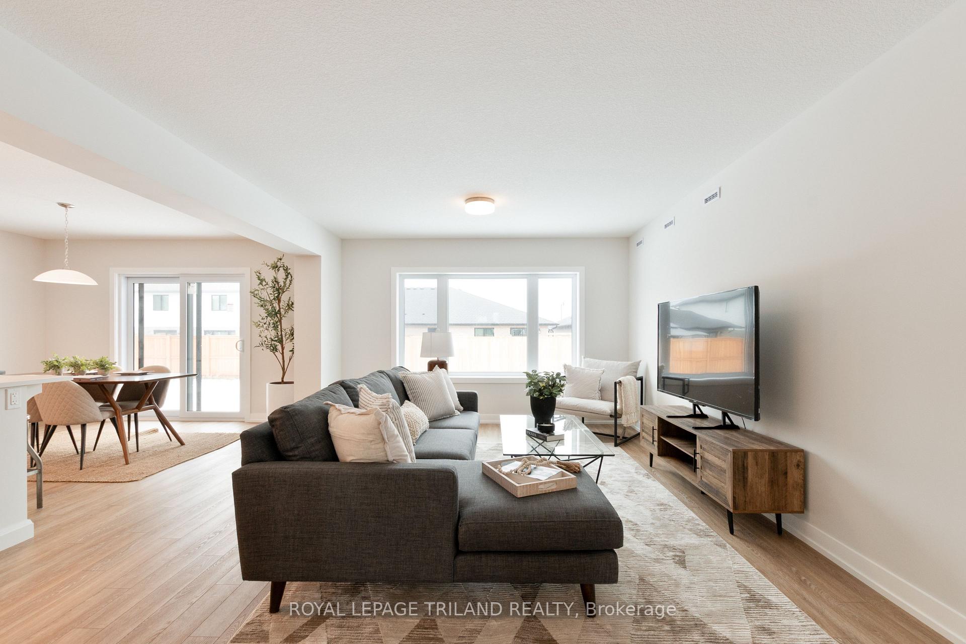 Photo 9 of 112 Styles Drive, St. Thomas — HOMEH