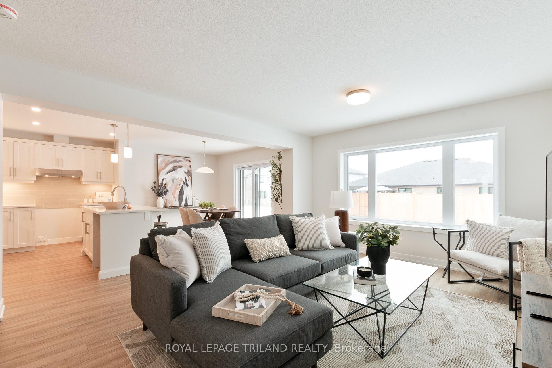 Photo 10 of 112 Styles Drive, St. Thomas — HOMEH