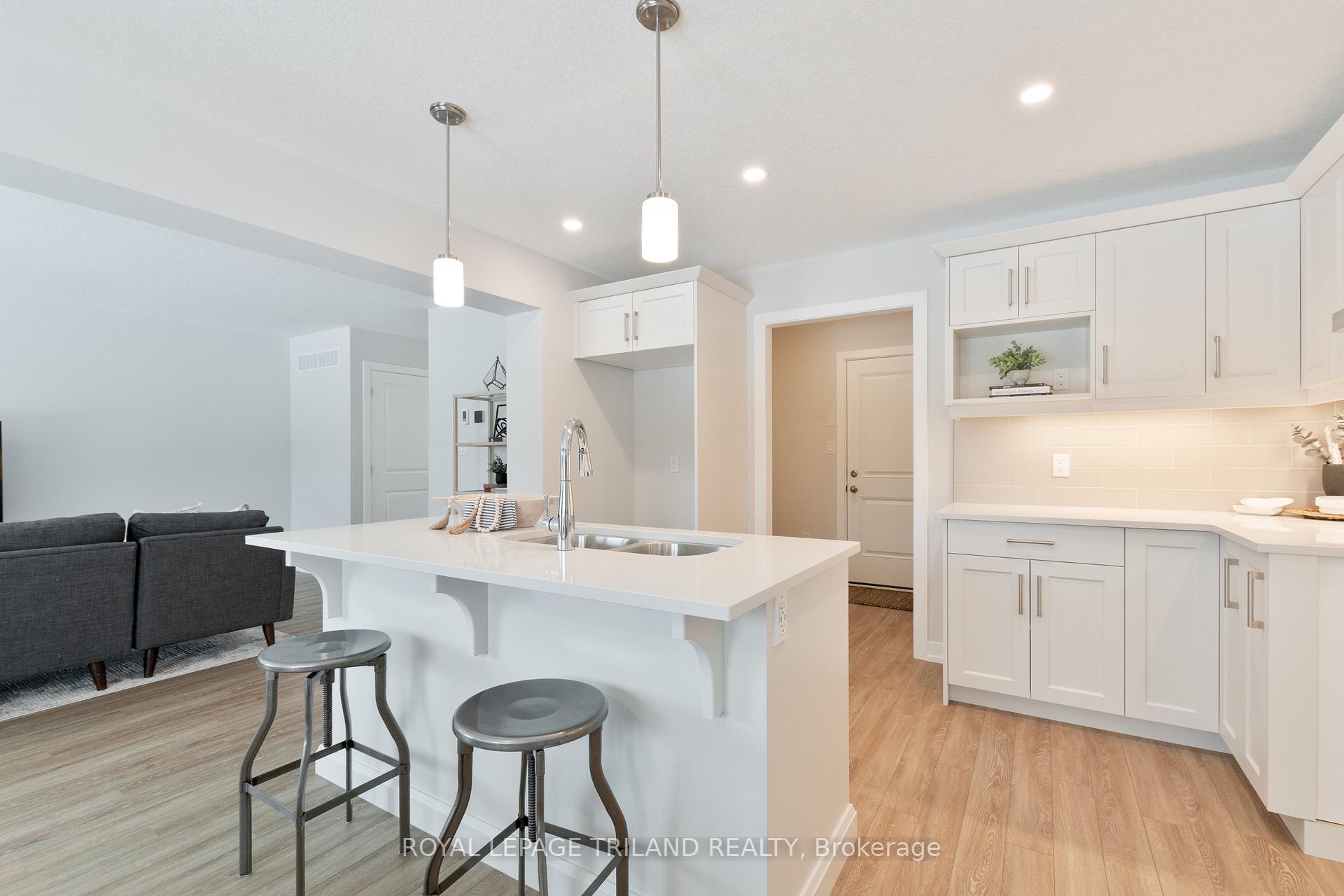 Photo 20 of 112 Styles Drive, St. Thomas — HOMEH