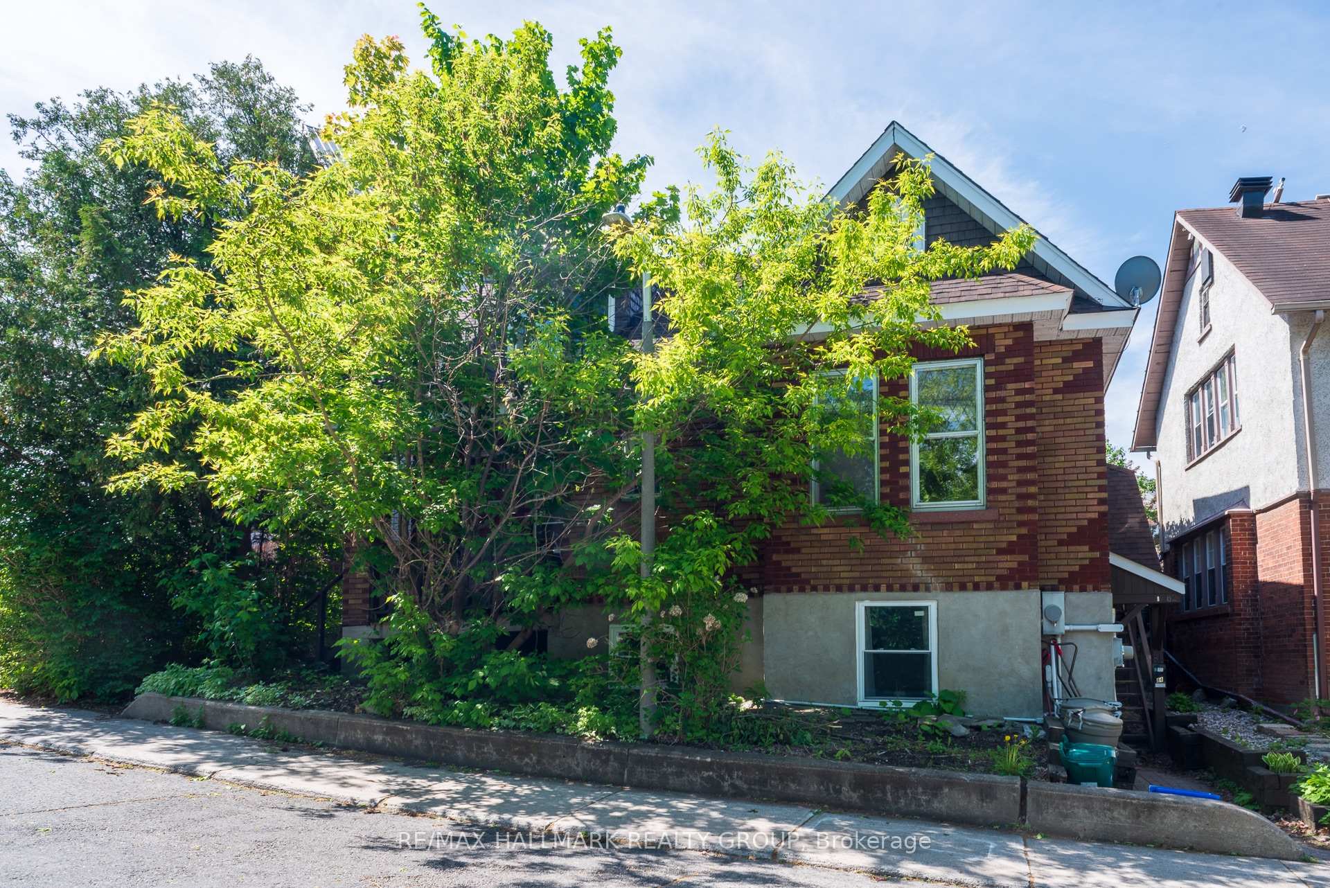 Photo 3 of 82 - 86 Wurtemburg Street, Ottawa, Lower Town — HOMEH