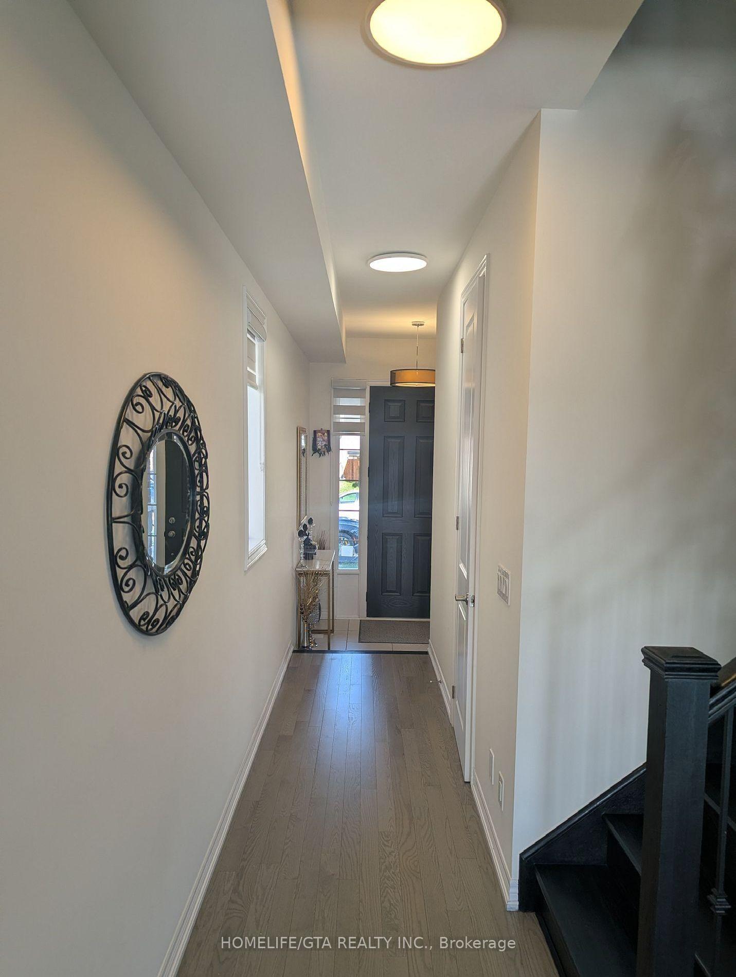 Photo 2 of 264 Broadacre Drive, Kitchener, Pioneer Park/Doon/Wyldwoods — HOMEH