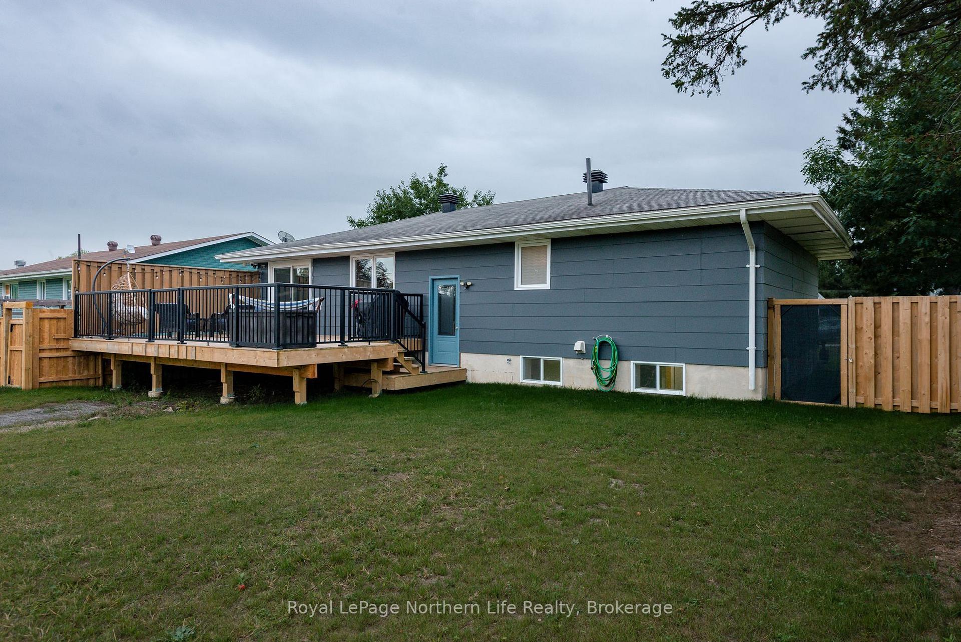 Photo 44 of 271 Eighth St Street, Mattawa — HOMEH
