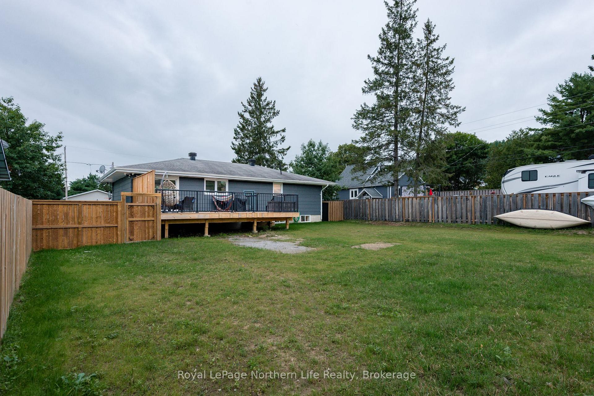 Photo 49 of 271 Eighth St Street, Mattawa — HOMEH