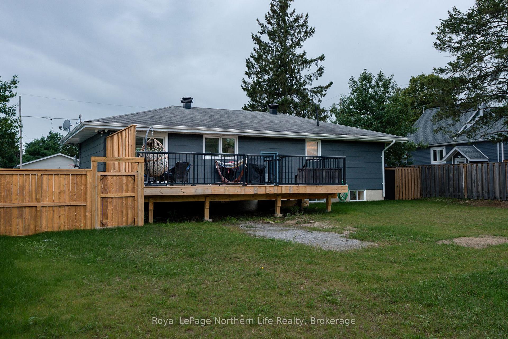Photo 50 of 271 Eighth St Street, Mattawa — HOMEH