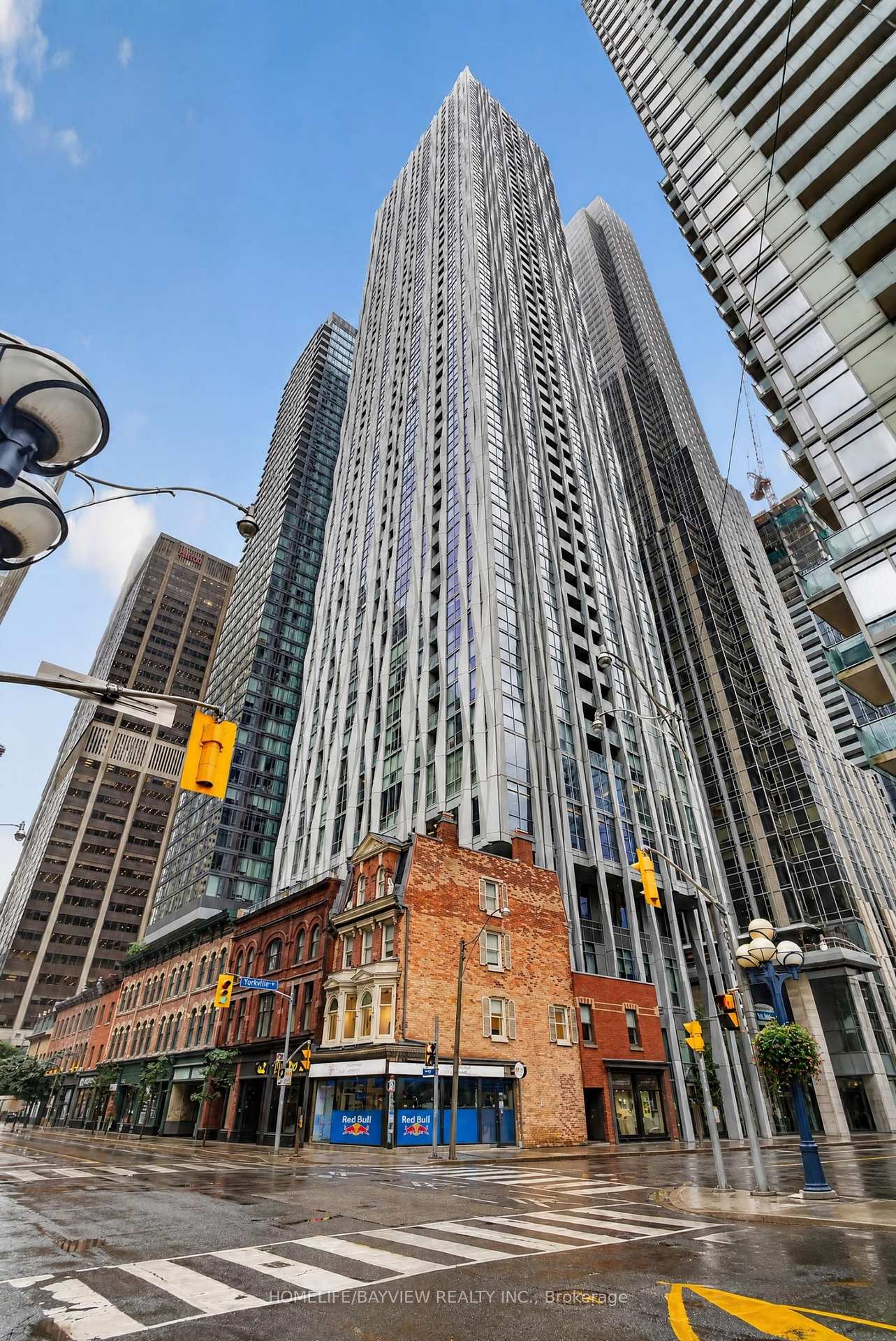 Front of Unit 1, 1 Yorkville Avenue