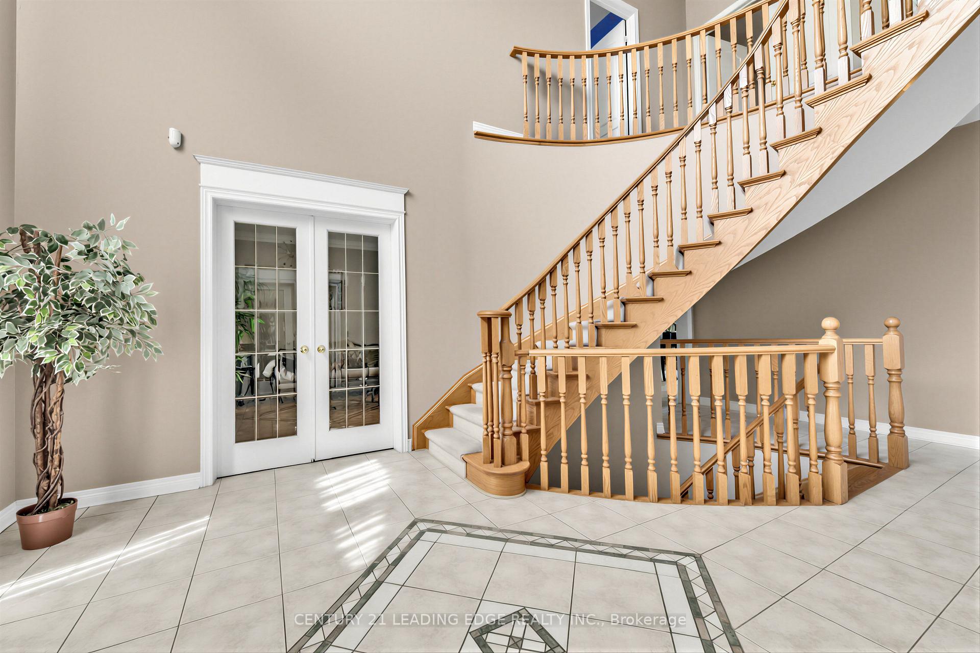 Photo 9 of 15 Upper Ridge Court, Markham, Rouge Fairways — HOMEH