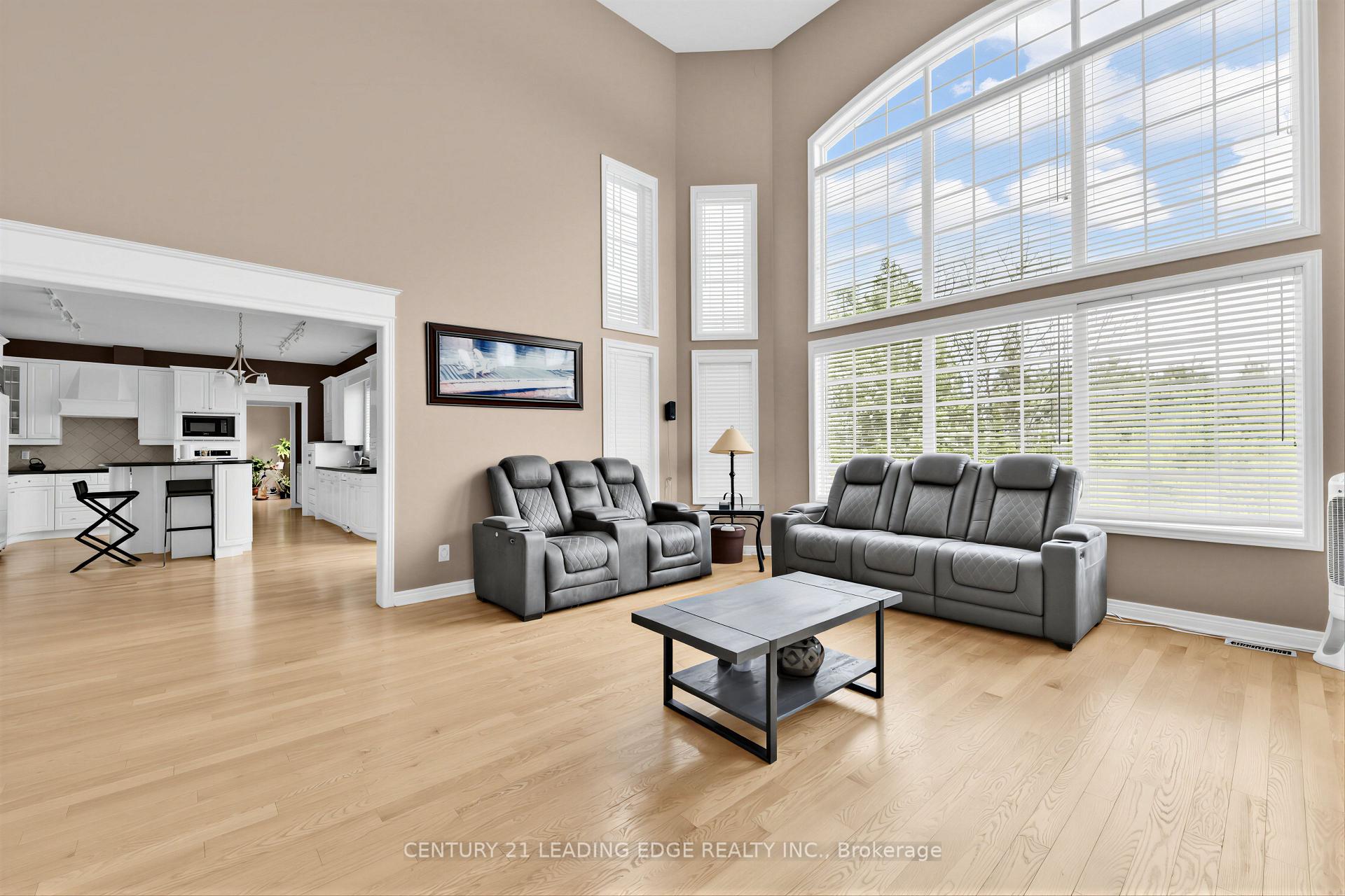 Photo 12 of 15 Upper Ridge Court, Markham, Rouge Fairways — HOMEH