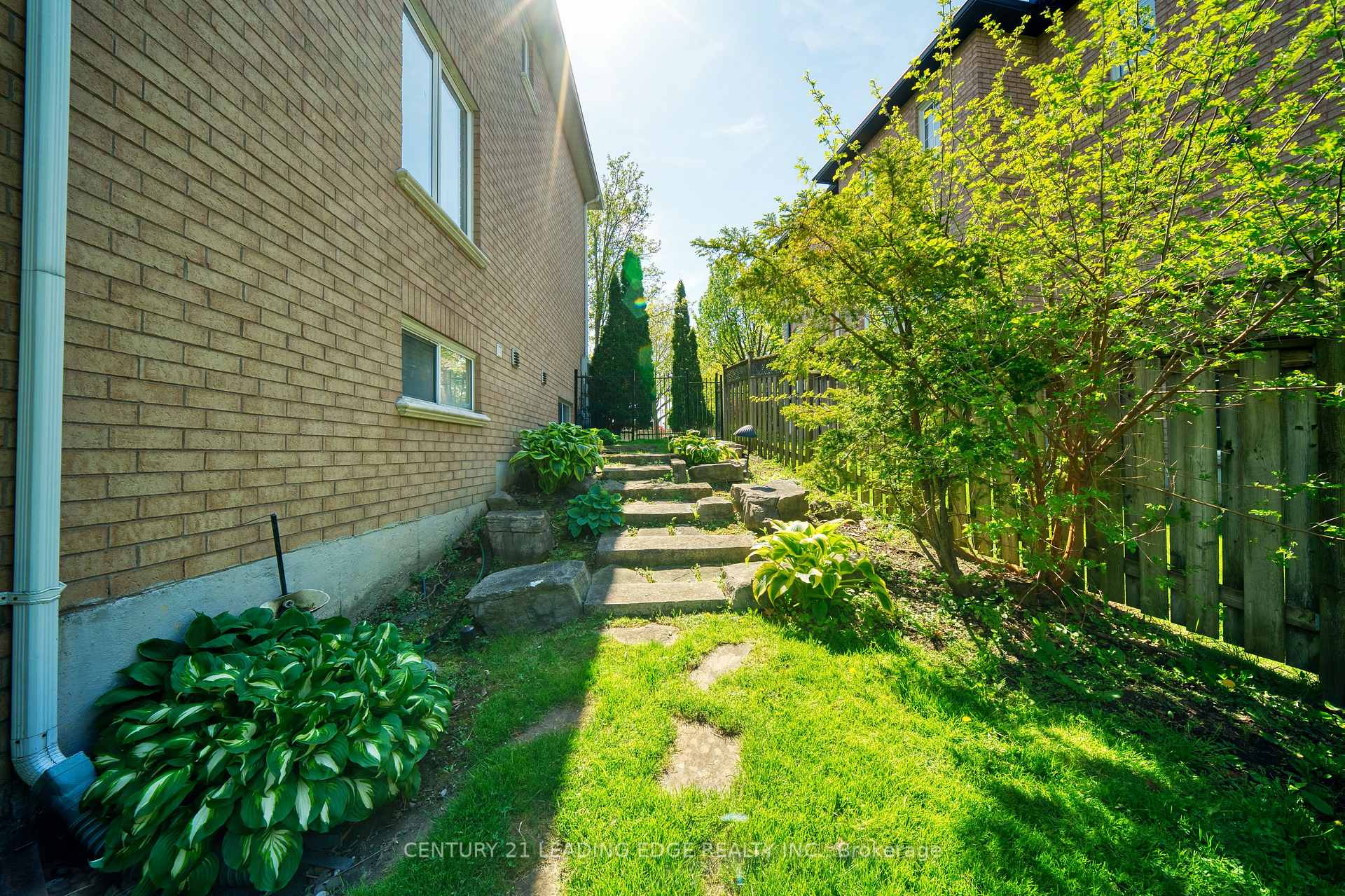 Photo 46 of 15 Upper Ridge Court, Markham, Rouge Fairways — HOMEH