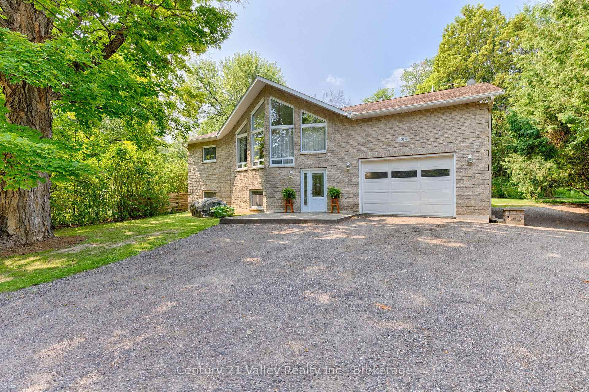 Photo 1 of 1514 Whitton Road, Horton, Horton Twp — HOMEH