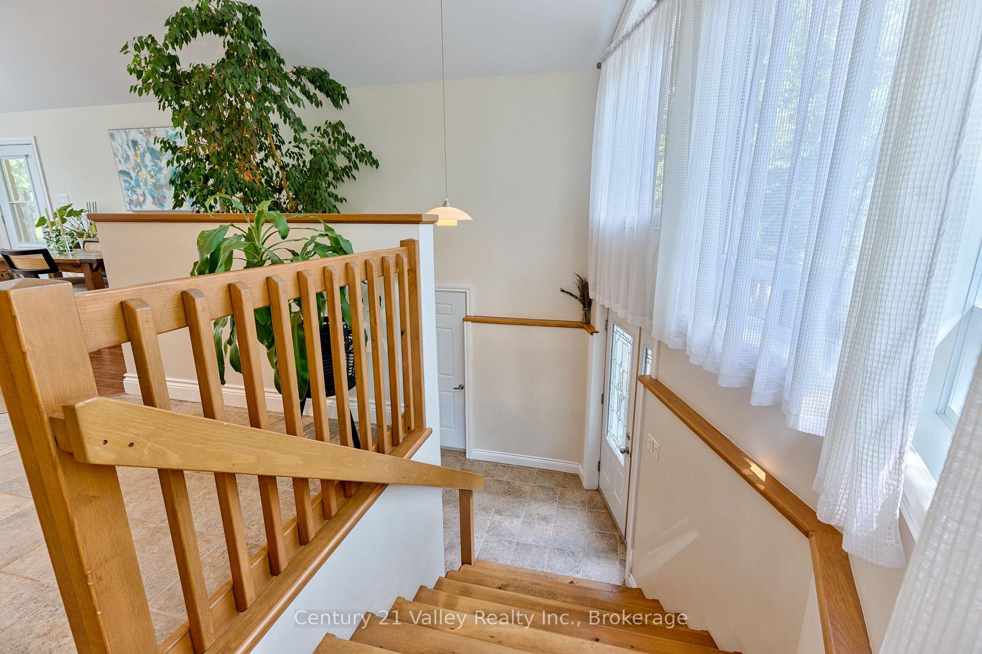 Photo 6 of 1514 Whitton Road, Horton, Horton Twp — HOMEH