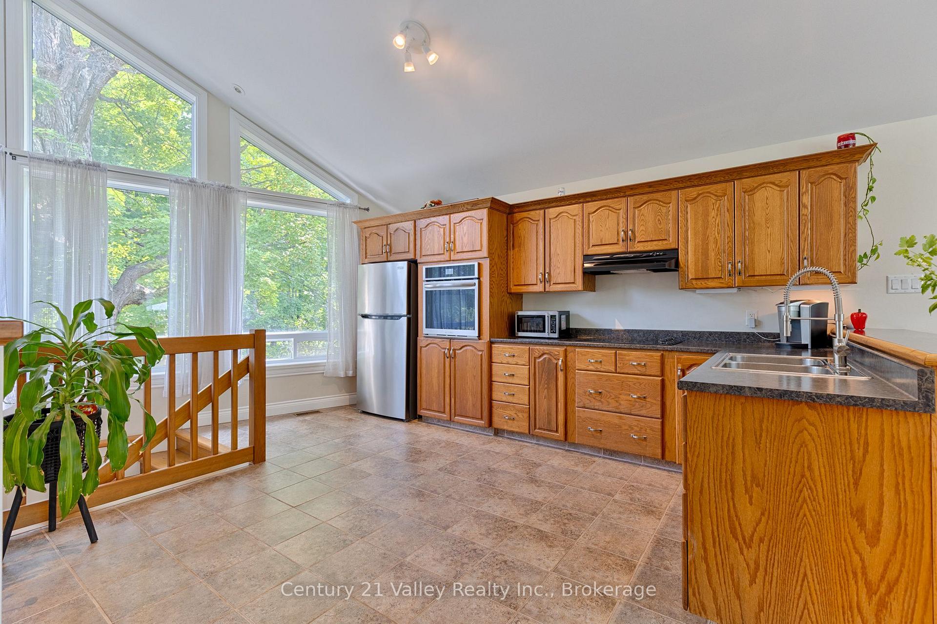 Photo 8 of 1514 Whitton Road, Horton, Horton Twp — HOMEH